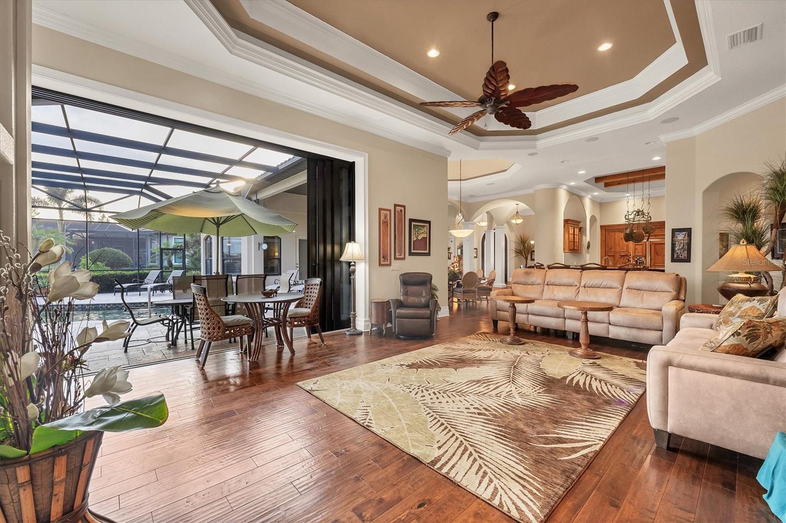 COUNTRY CLUB EAST AT LAKEWOOD RANCH - Residential