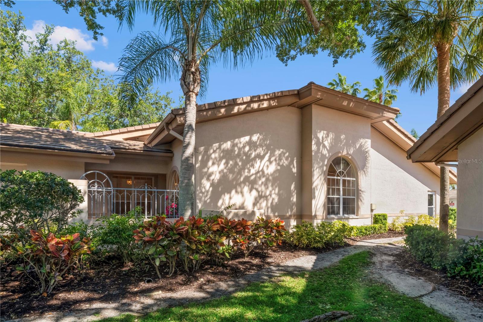 Beautifully remodeled villa-style home in the premier Sarasota community of The Meadows. Recent updates include fresh interior paint, new flooring, tile, and appliances, creating a clean, move-in-ready feel throughout. Spacious Great Room featuring a wood burning fireplace and built in wet bar. 
This free-standing residence is in the charming Highland Park enclave, offering privacy with no adjoining walls and a generously sized two-car garage. High ceilings with molding and eight-foot sliding glass doors fill the home with natural light while framing beautiful views. The floor plan flows exceptionally well, creating a sense of openness, comfort, and privacy.
Enjoy the exceptional lifestyle of The Meadows, known for its 85 lakes and waterways, 14 miles of walking and biking trails, majestic oak trees, preserved open spaces, and commitment to wildlife and ecology. Community amenities include golf, 15 Har-Tru tennis courts, eight new pickleball courts, a lifestyle center, and a Junior Olympic-size pool.
Ideally situated between UTC and downtown Sarasota, this location offers convenient access to world-renowned restaurants, exclusive shopping, vibrant arts and culture, Nathan Benderson Park, the newly opened Mote Marine Aquarium, and Sarasota’s sparkling Gulf Coast beaches. A wonderful opportunity to enjoy comfort, convenience, and the natural beauty of one of Sarasota’s most established communities