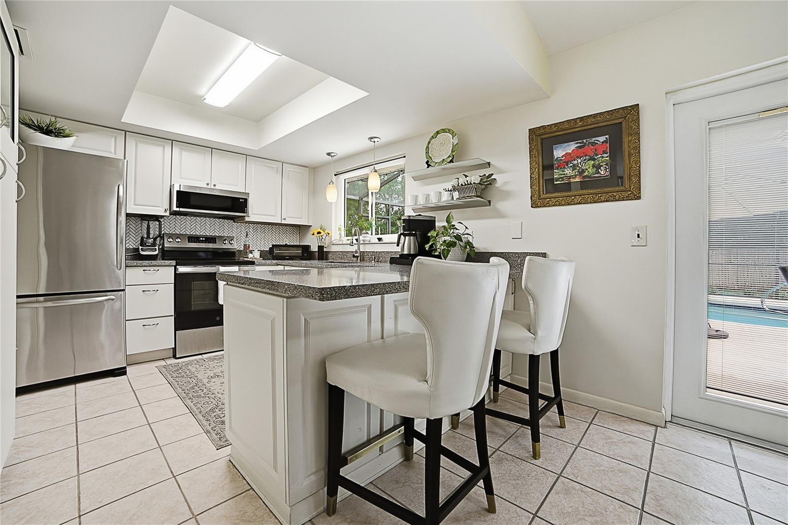 DELTONA LAKES UN 17 - Residential