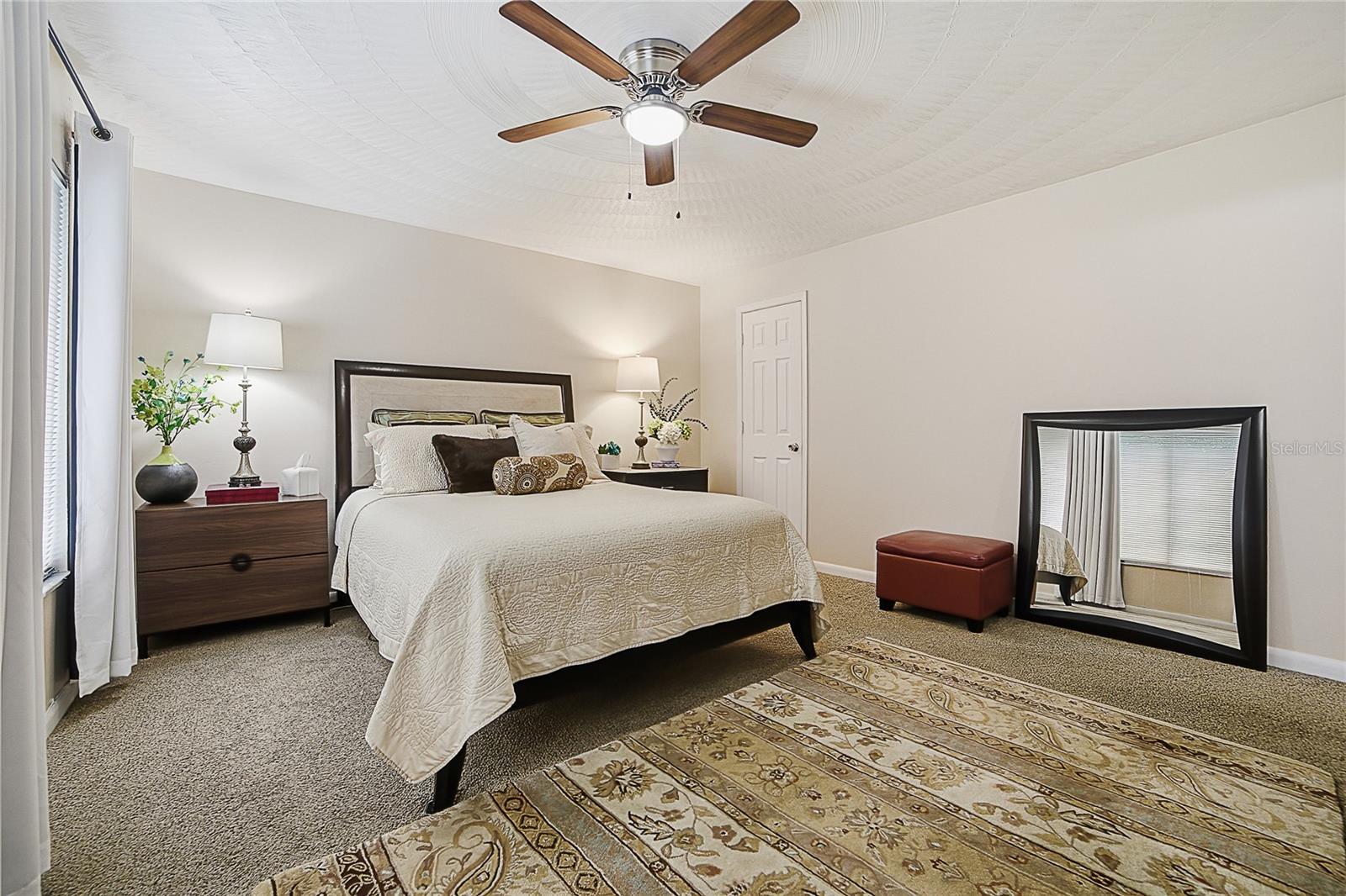 DELTONA LAKES UN 17 - Residential