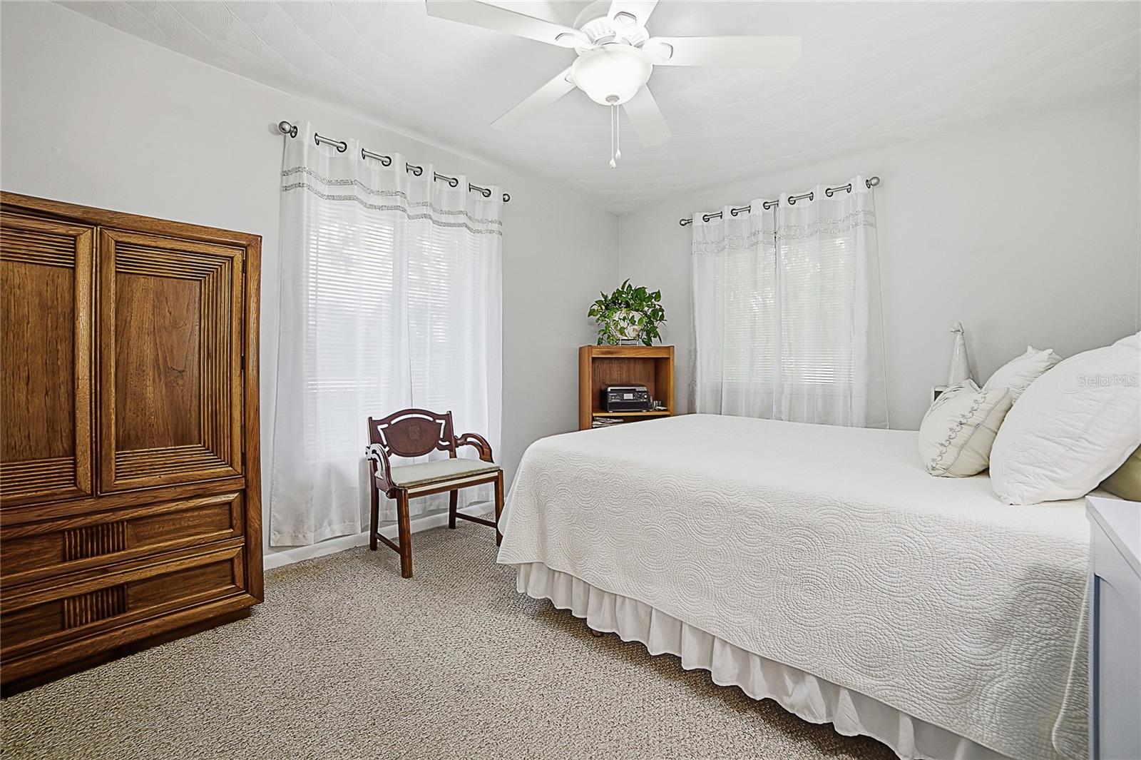 DELTONA LAKES UN 17 - Residential