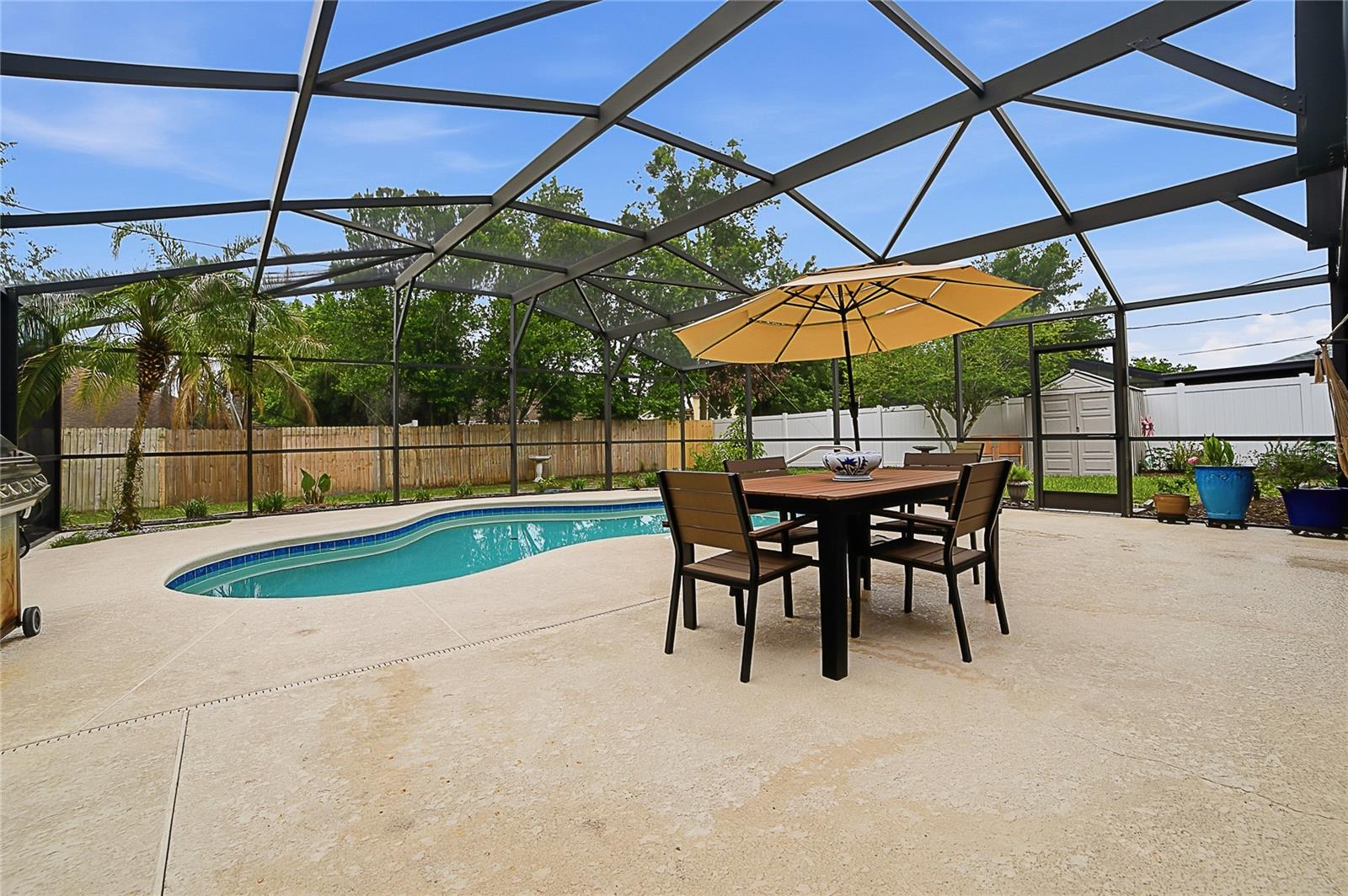 DELTONA LAKES UN 17 - Residential