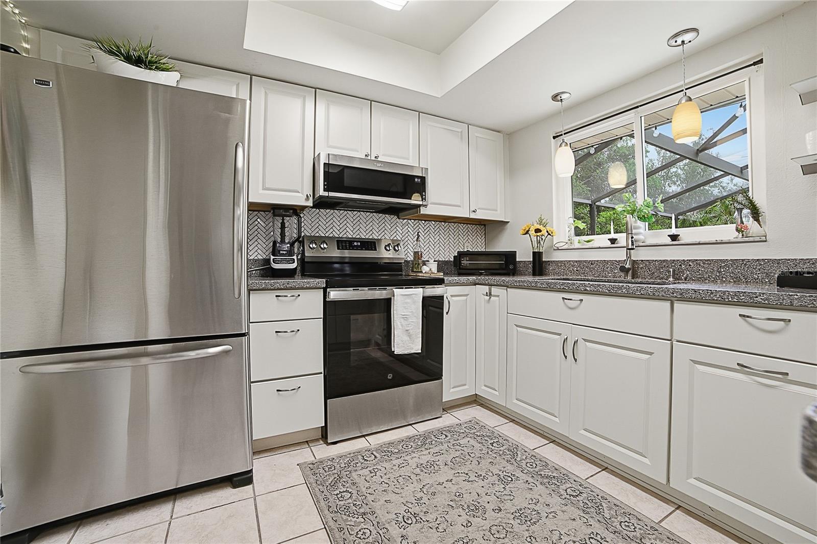 DELTONA LAKES UN 17 - Residential