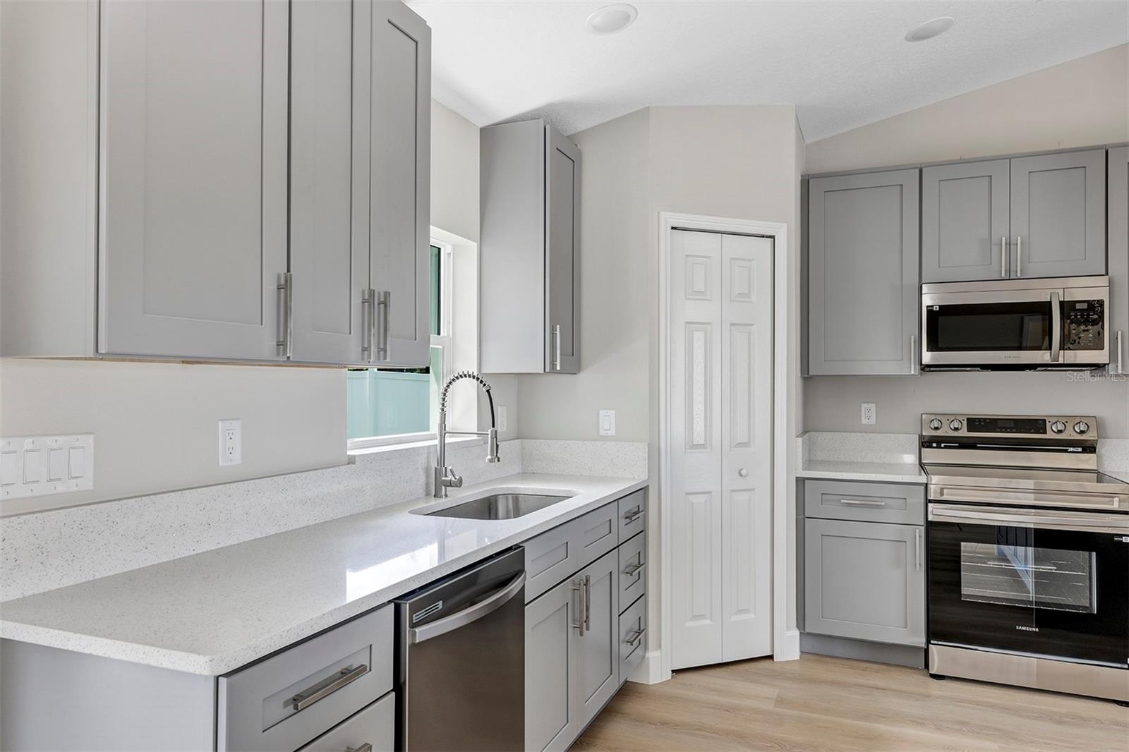ROLLING RANCH ESTATES - Residential