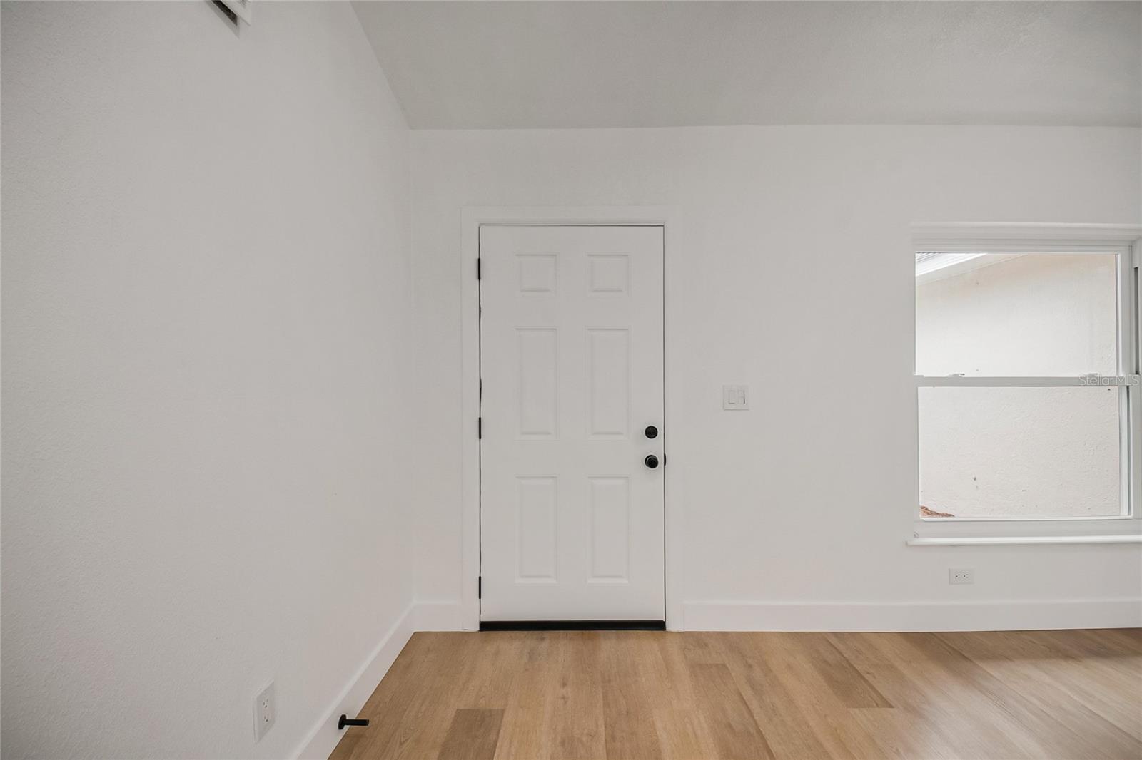 WESTSIDE MANOR SEC 03 - Residential