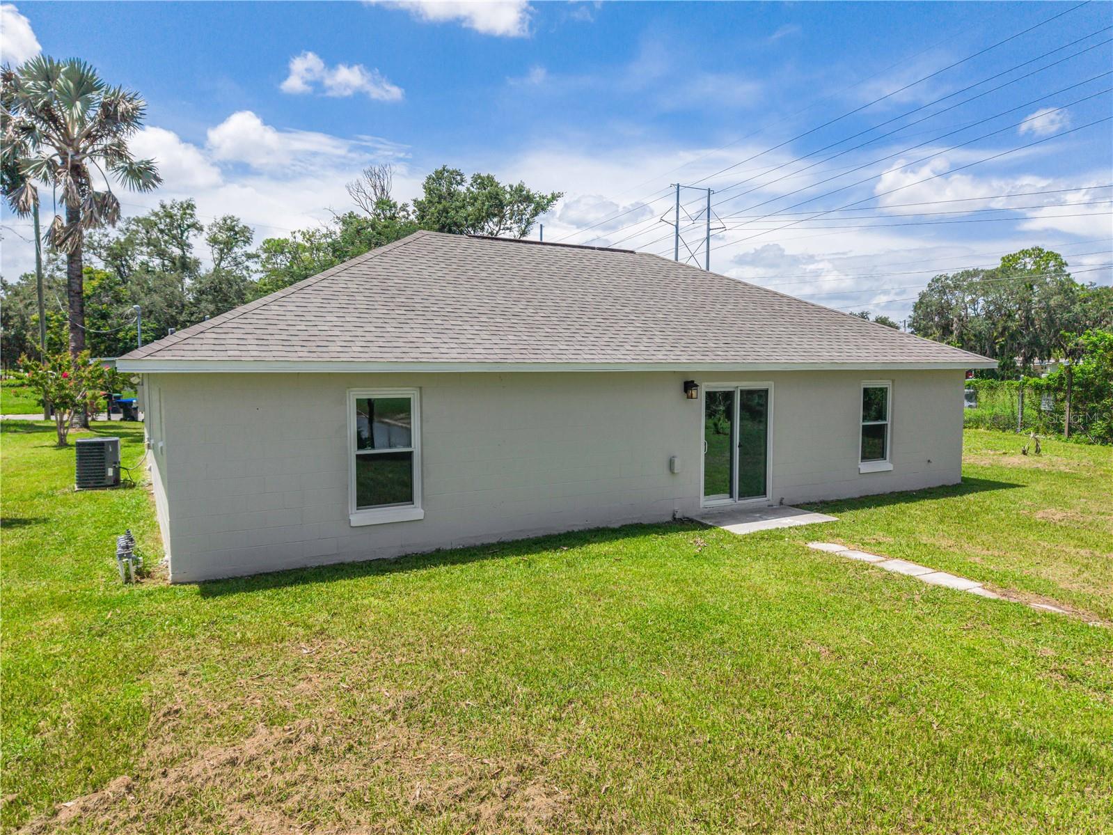 WESTSIDE MANOR SEC 03 - Residential