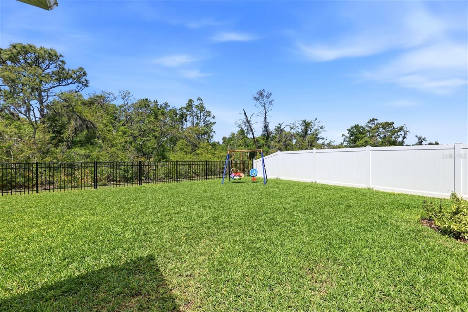 HILLWOOD PRESERVE - Residential