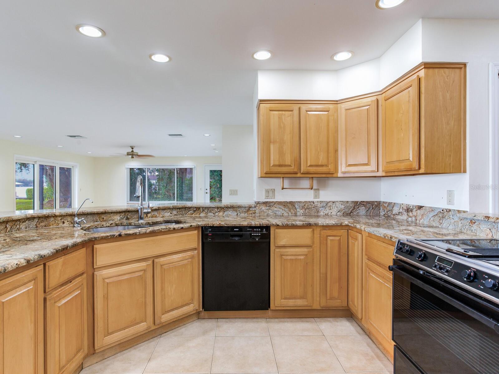 KEYSTONE LAKE VIEW PARK - Residential