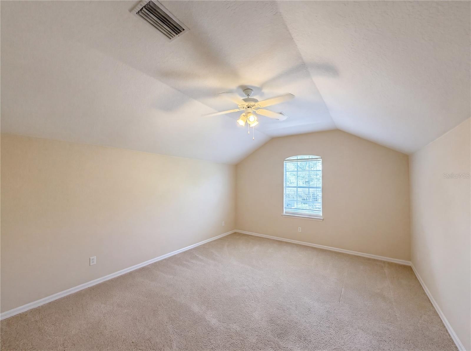 ESTATES AUBURNDALE PH 02 - Residential
