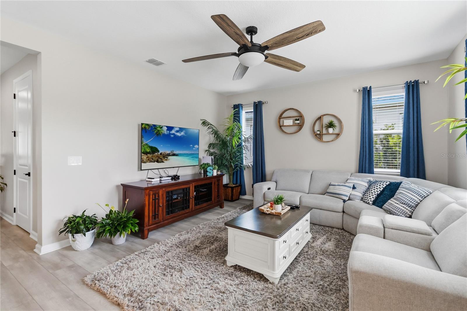 PALISADES PH 3D - Residential
