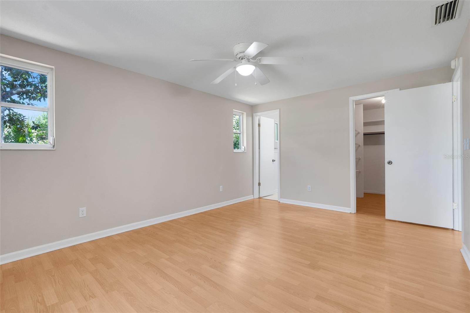 DELTONA LAKES UNIT 20 - Residential