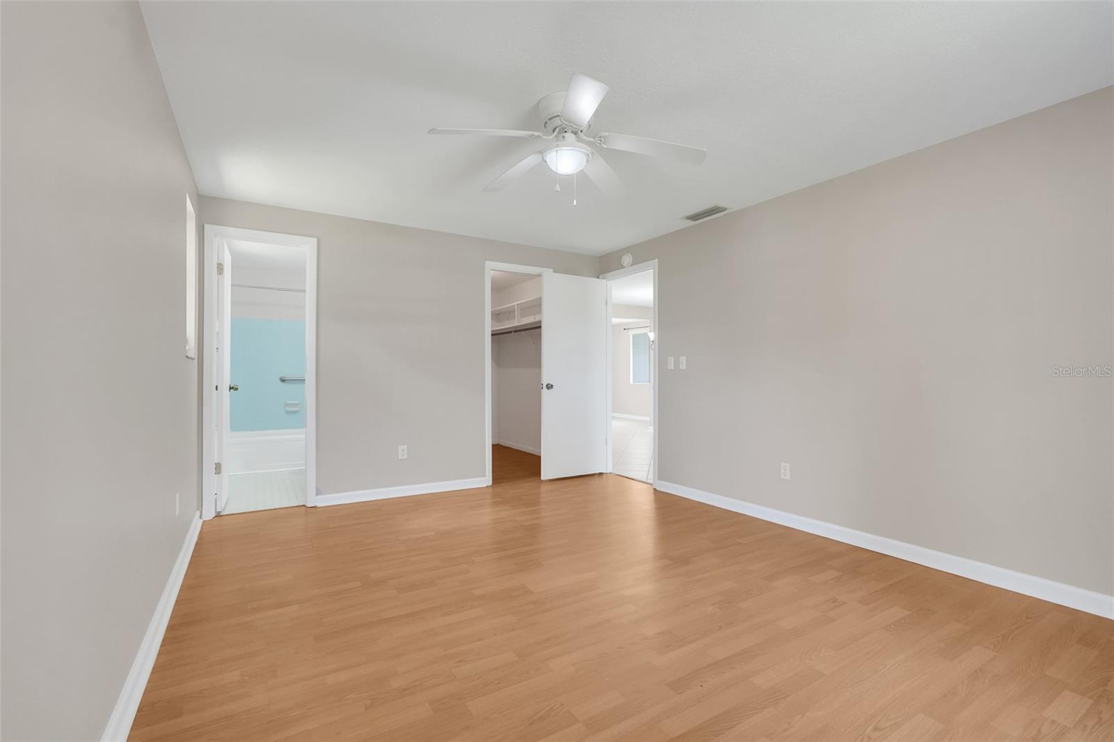DELTONA LAKES UNIT 20 - Residential