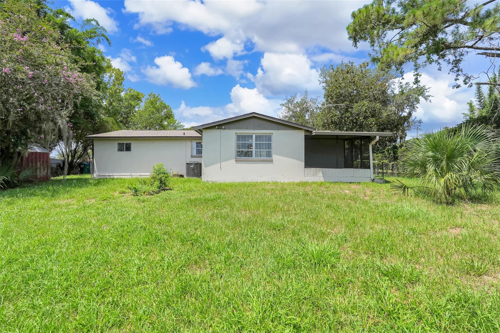 DELTONA LAKES UNIT 20 - Residential