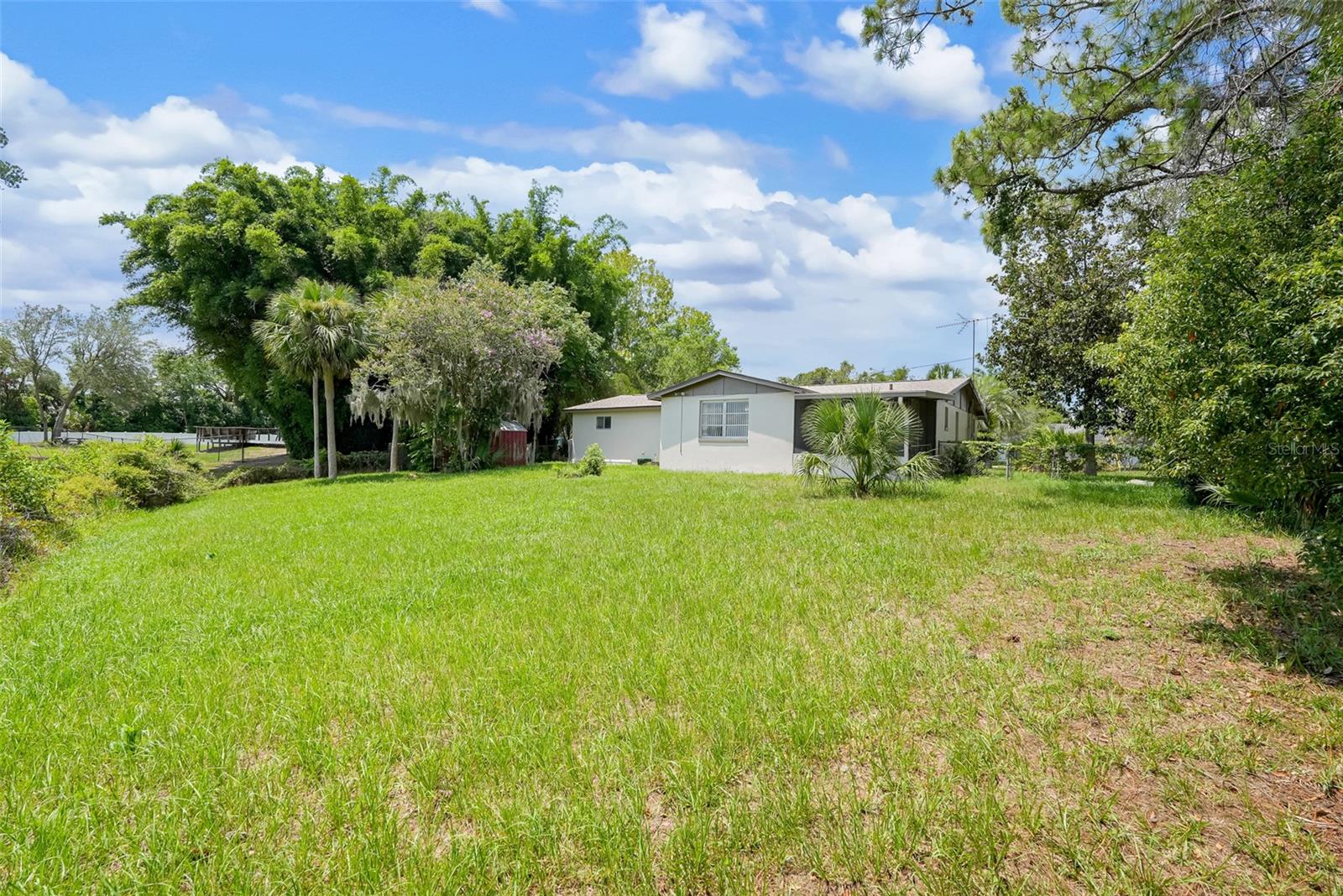 DELTONA LAKES UNIT 20 - Residential