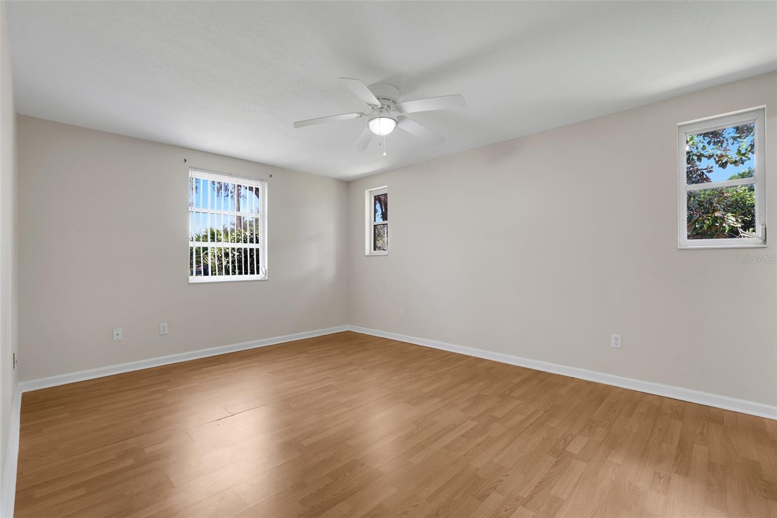 DELTONA LAKES UNIT 20 - Residential
