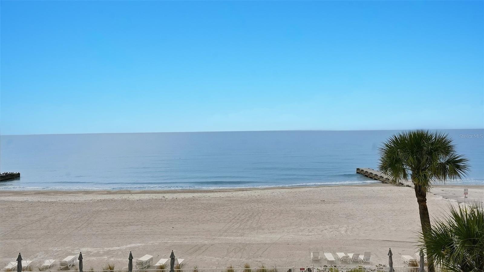 ISLANDER CLUB OF LONGBOAT - Residential