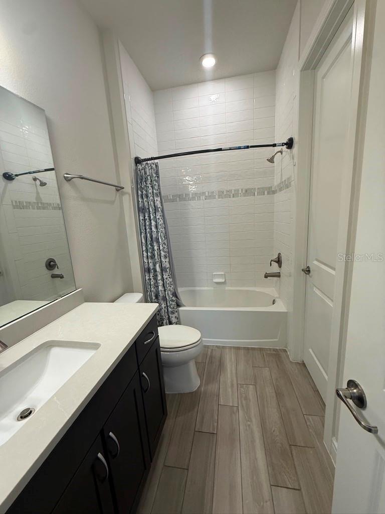 ISLES/LK NONA PH 1A - Residential