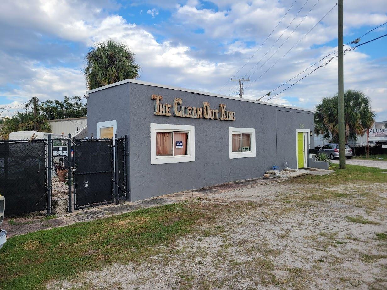 FAIRFIELD HEIGHTS - Commercial Sale
