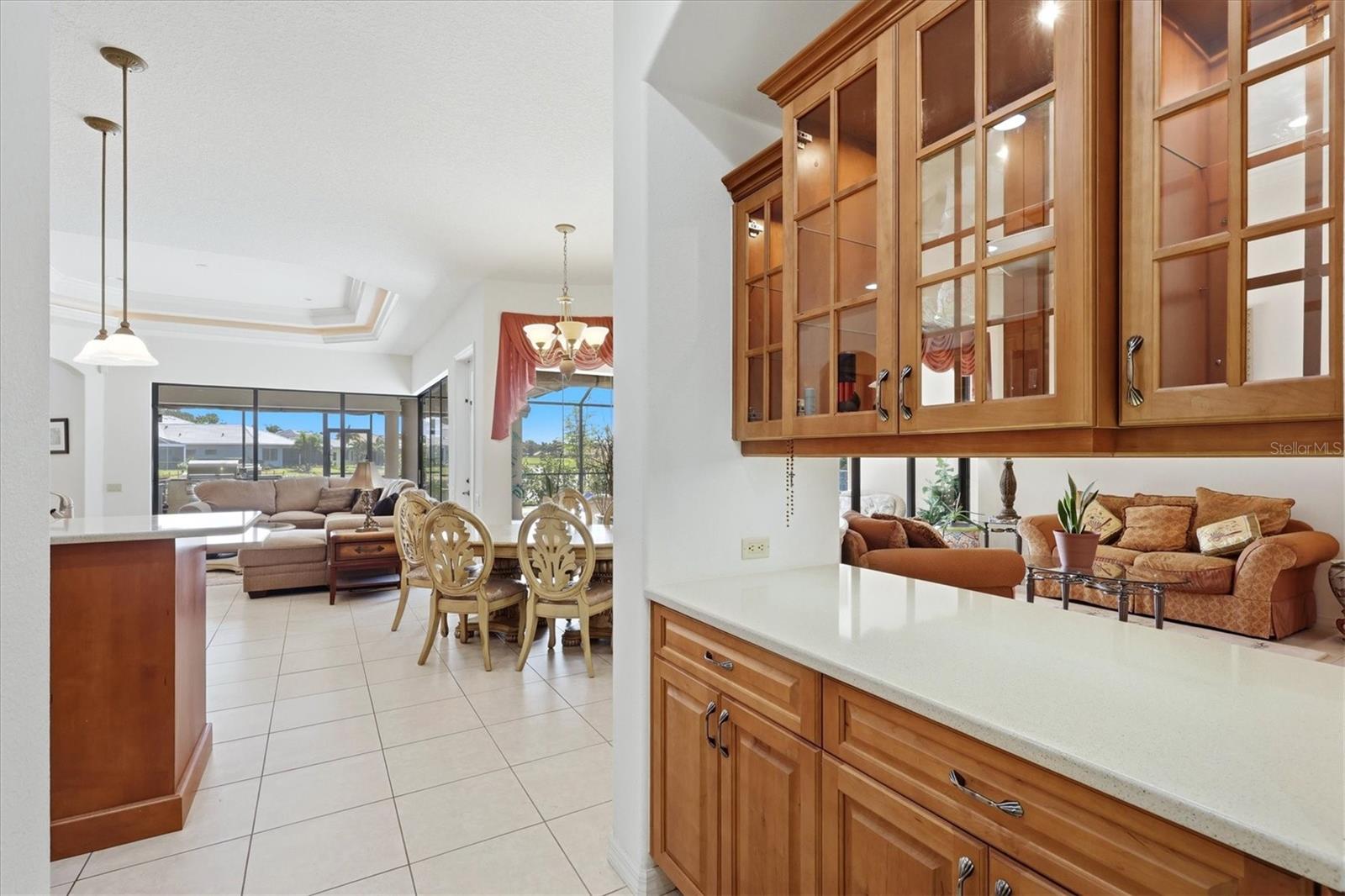 PELICAN POINTE GOLF & COUNTRY - Residential