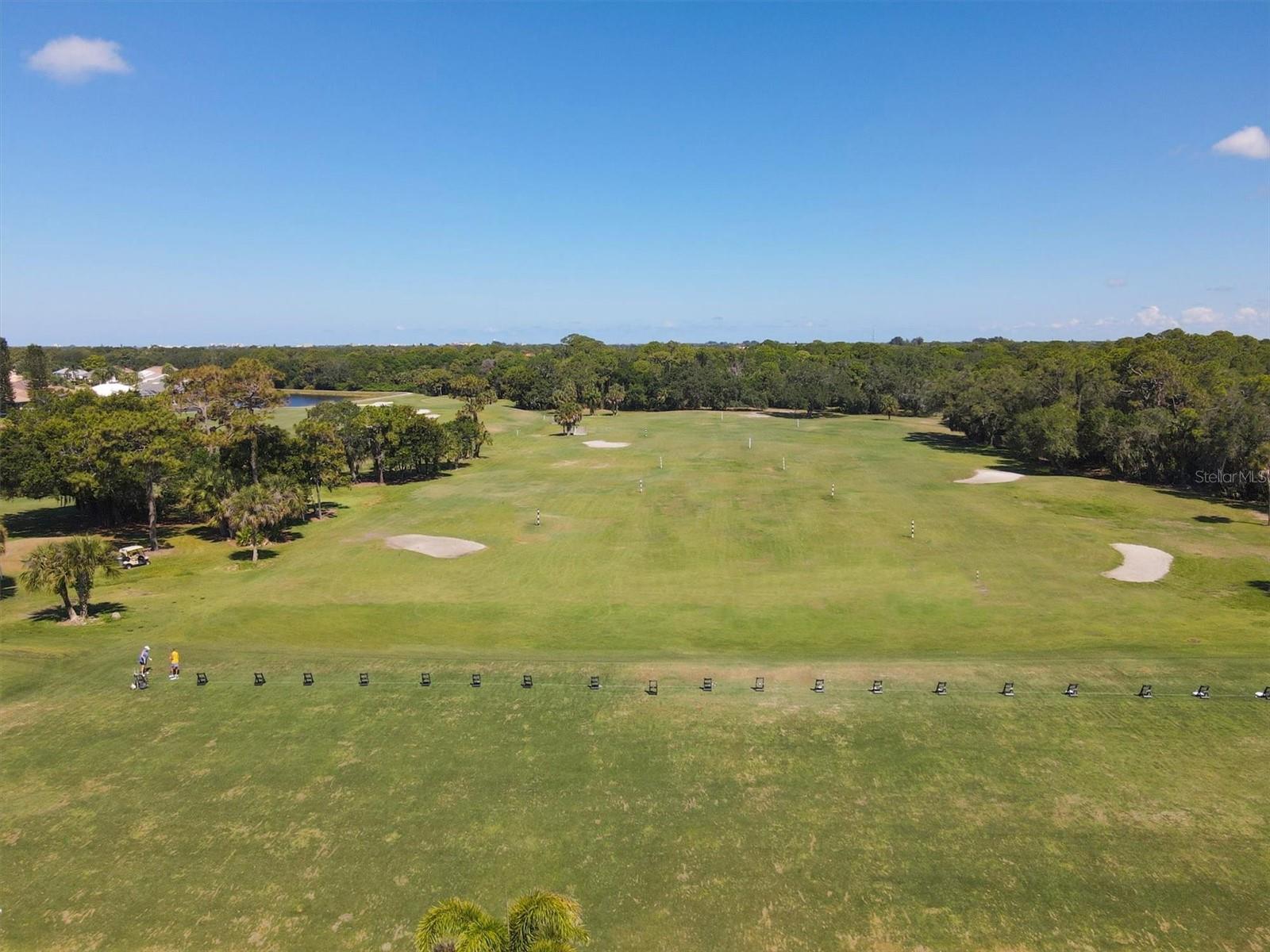 PELICAN POINTE GOLF & COUNTRY - Residential