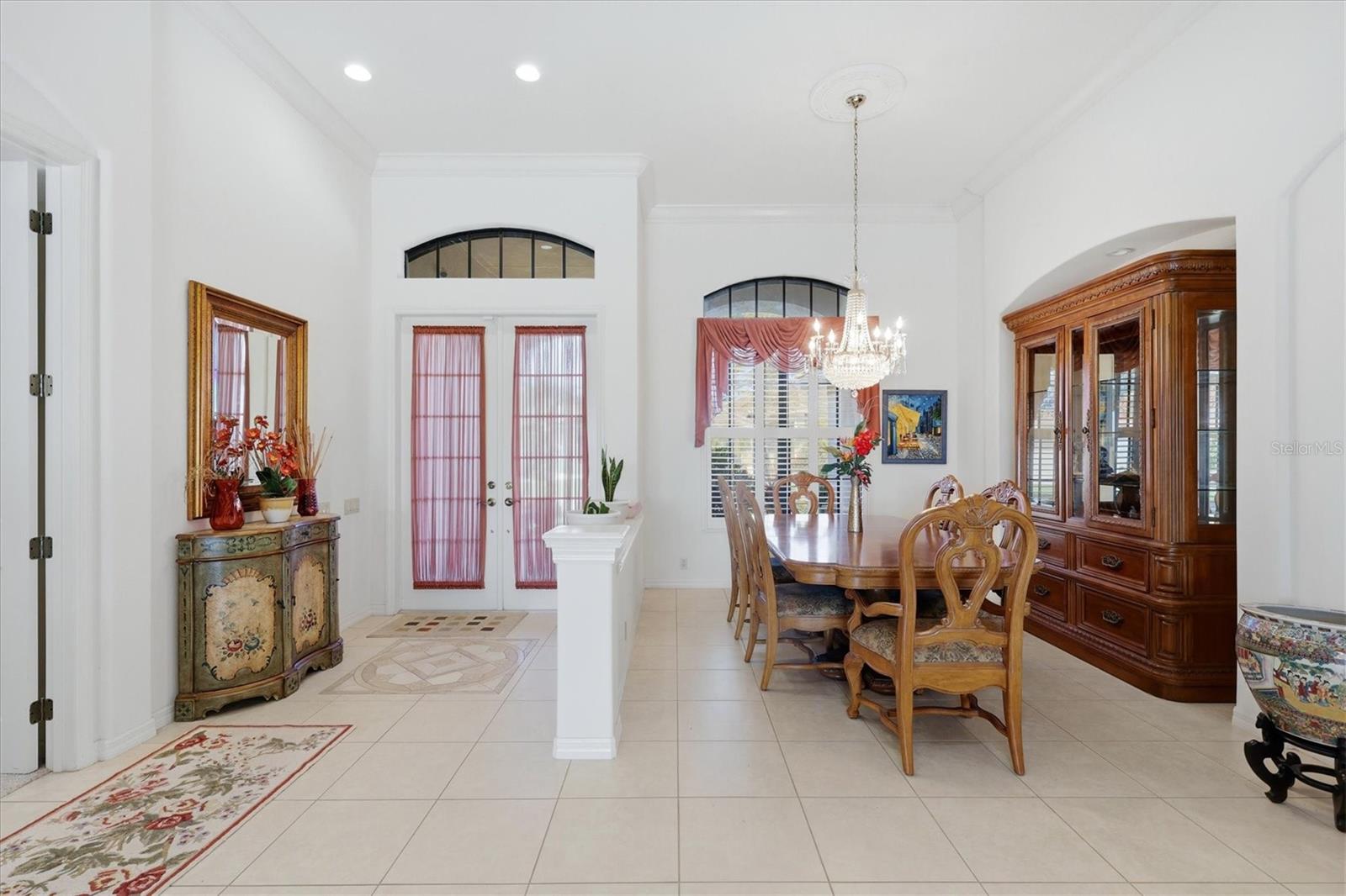 PELICAN POINTE GOLF & COUNTRY - Residential