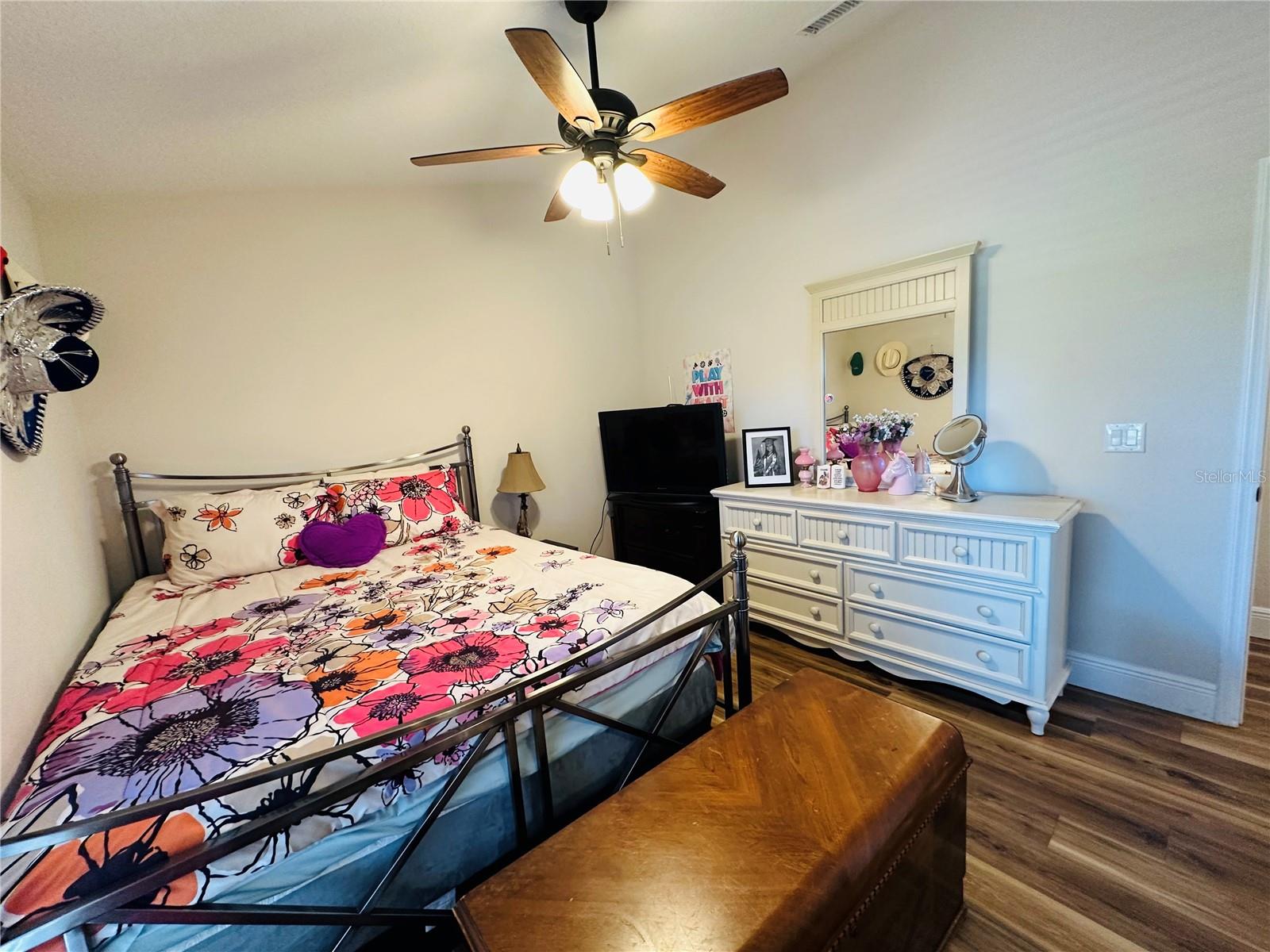 MEADOWLANDS - Residential