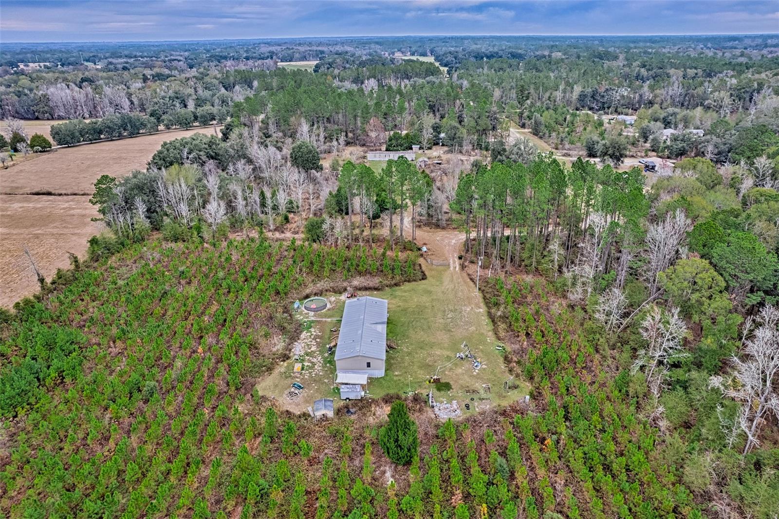 DEER HILLS - Residential