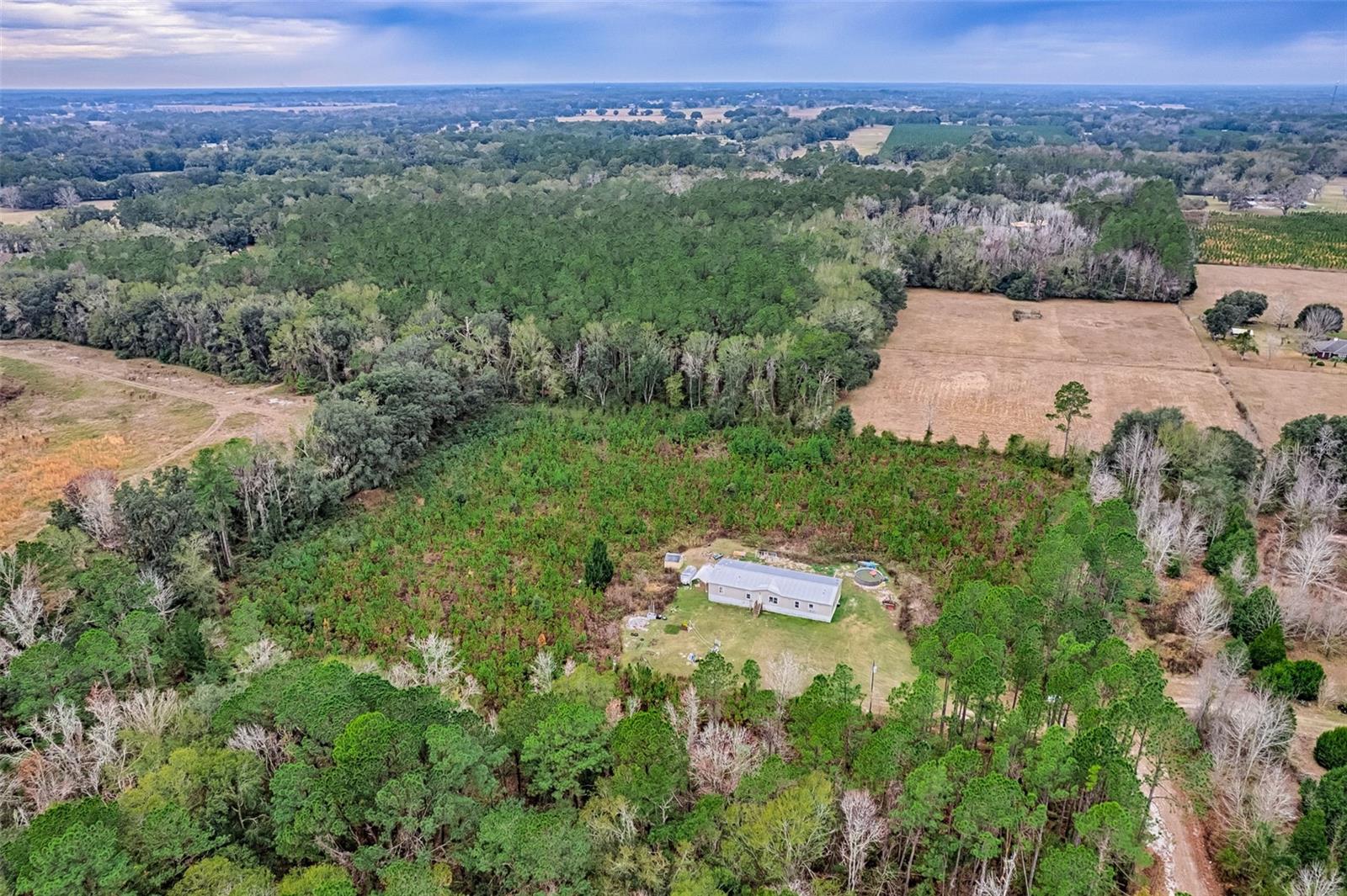DEER HILLS - Residential