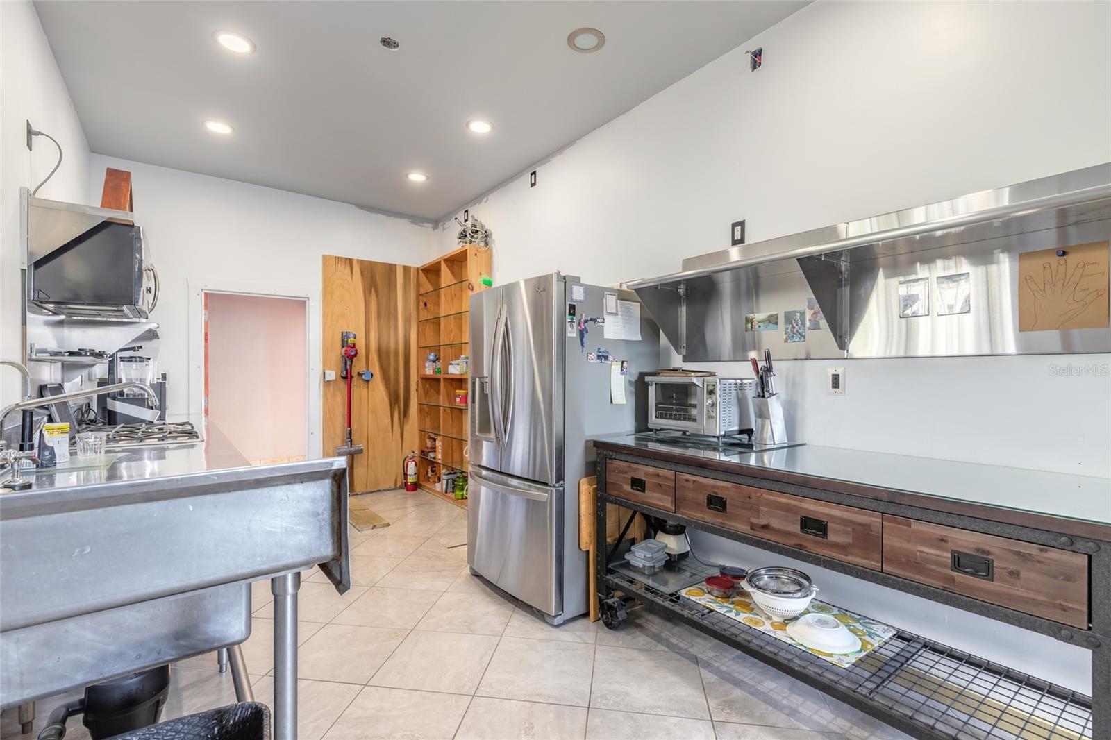 CONNORS NEW SMYRNA - Commercial Sale