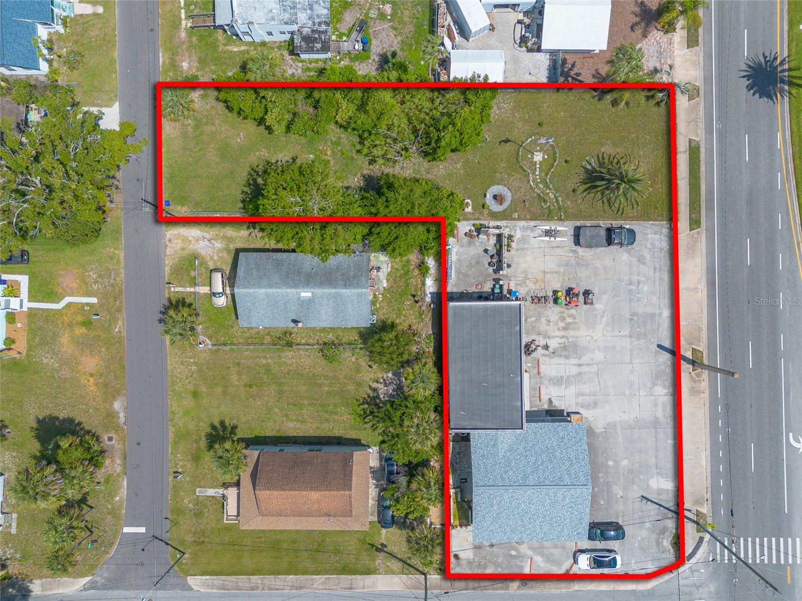 CONNORS NEW SMYRNA - Commercial Sale