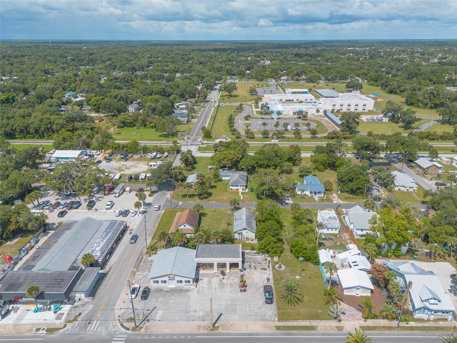 CONNORS NEW SMYRNA - Commercial Sale