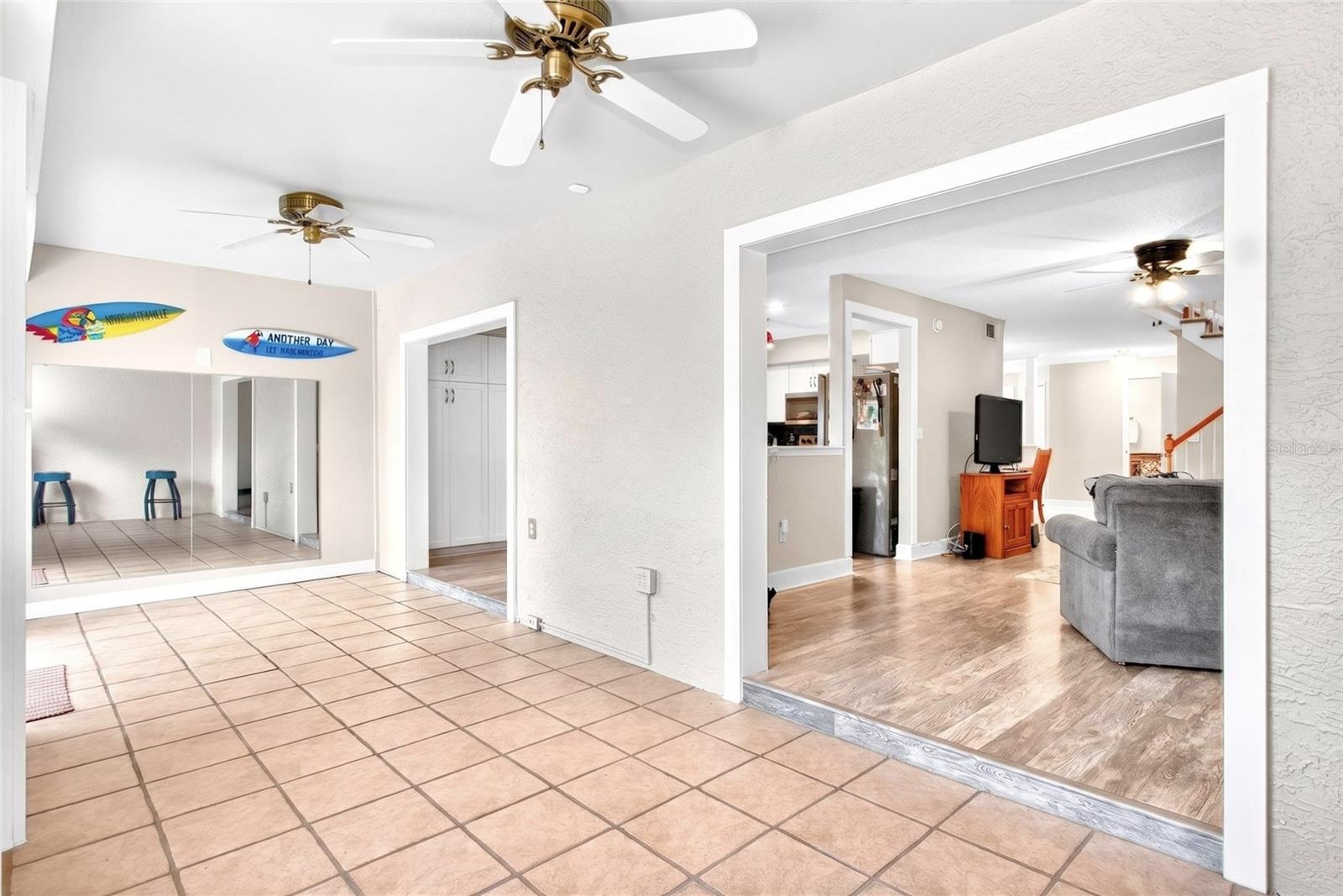 BROOKFIELD - Residential