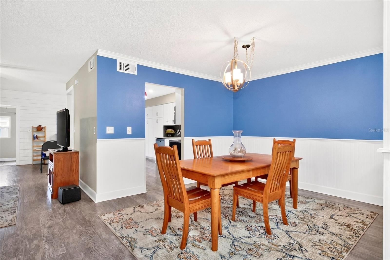 BROOKFIELD - Residential