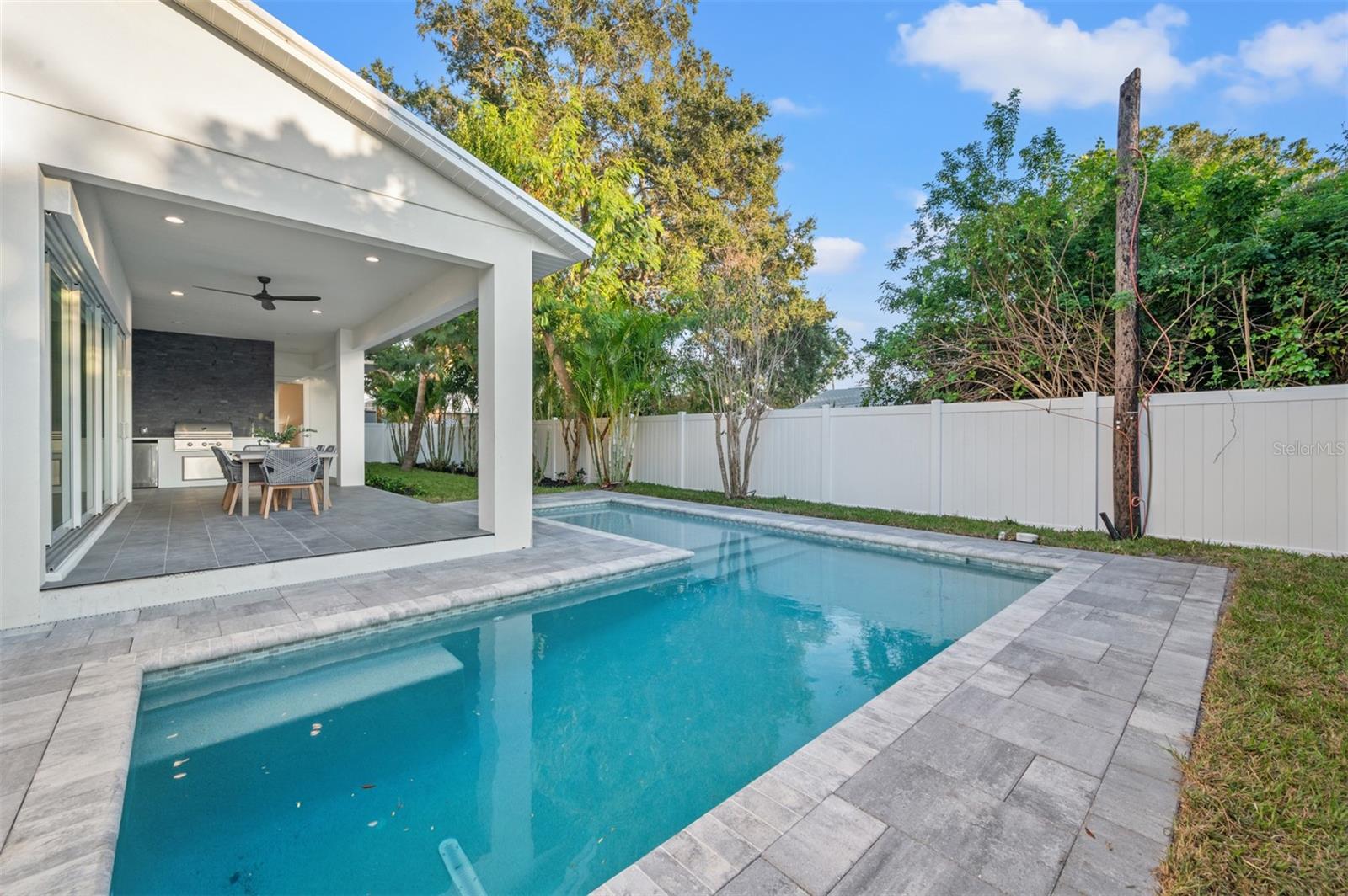 POINSETTIA PARK 2 - Residential