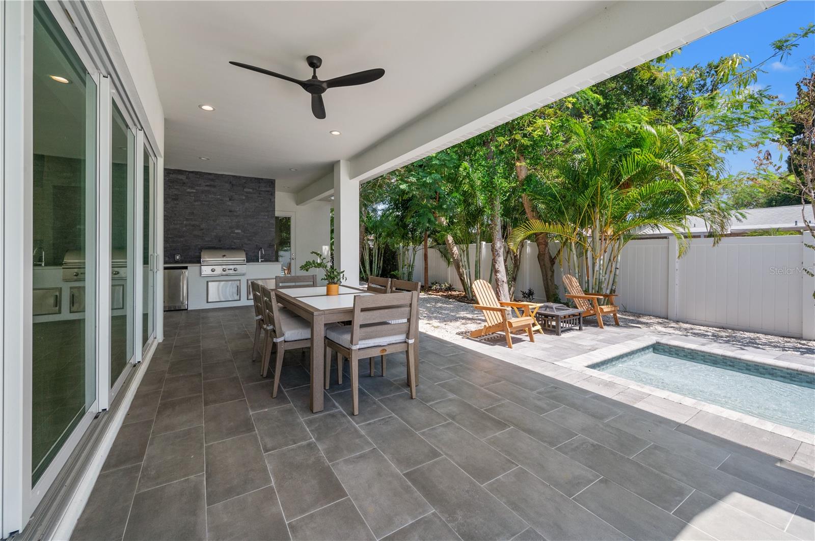 POINSETTIA PARK 2 - Residential