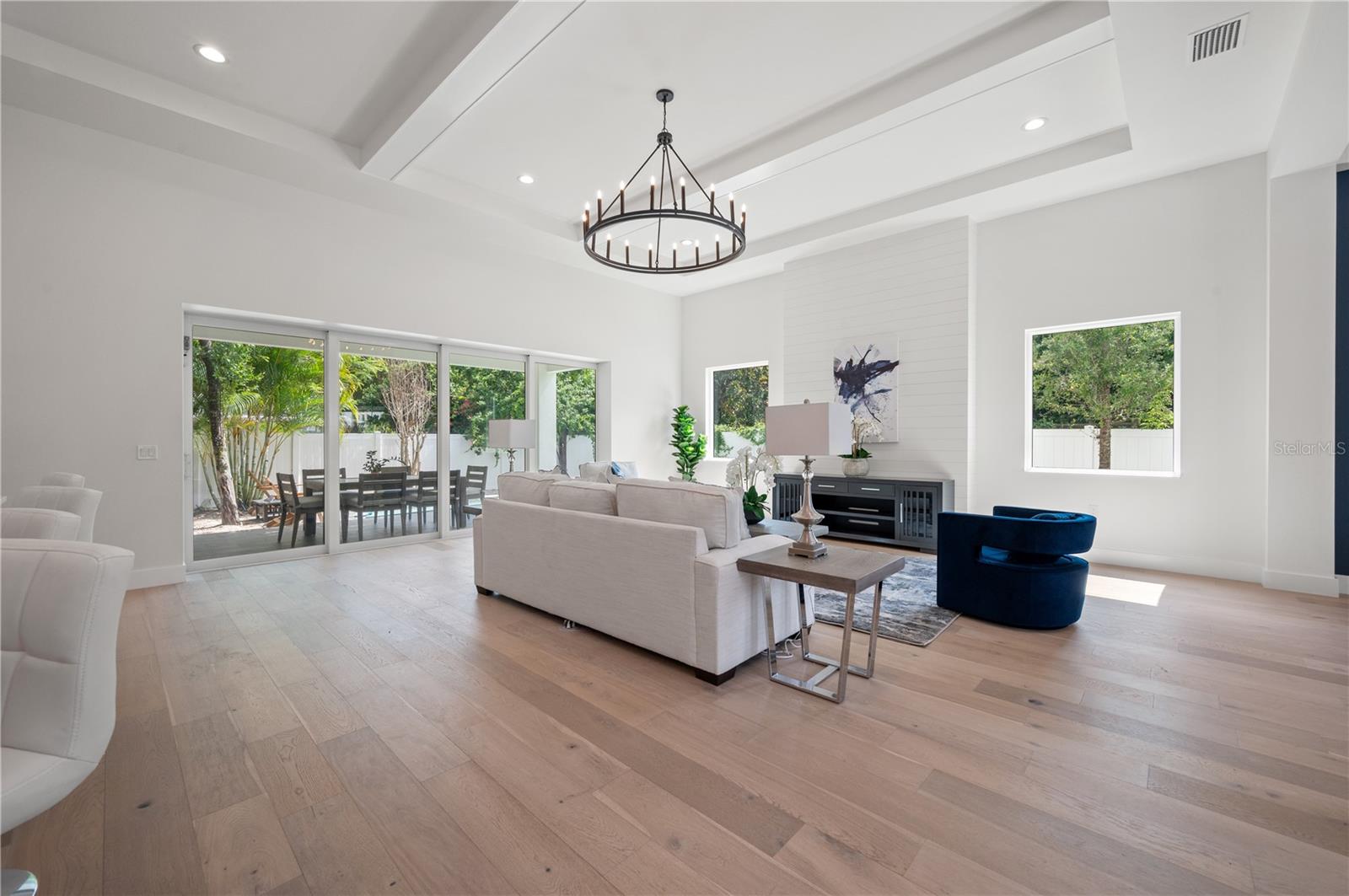 POINSETTIA PARK 2 - Residential