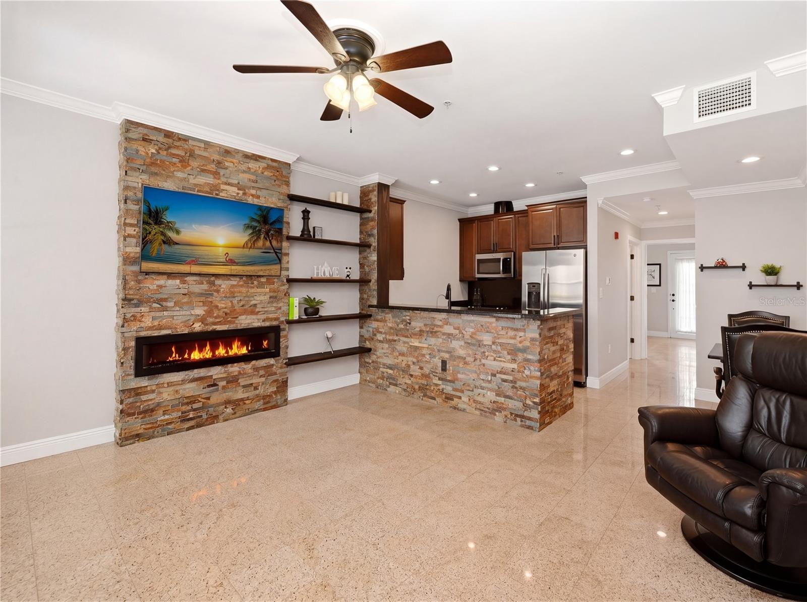 TOWN CENTER CONDO - Residential