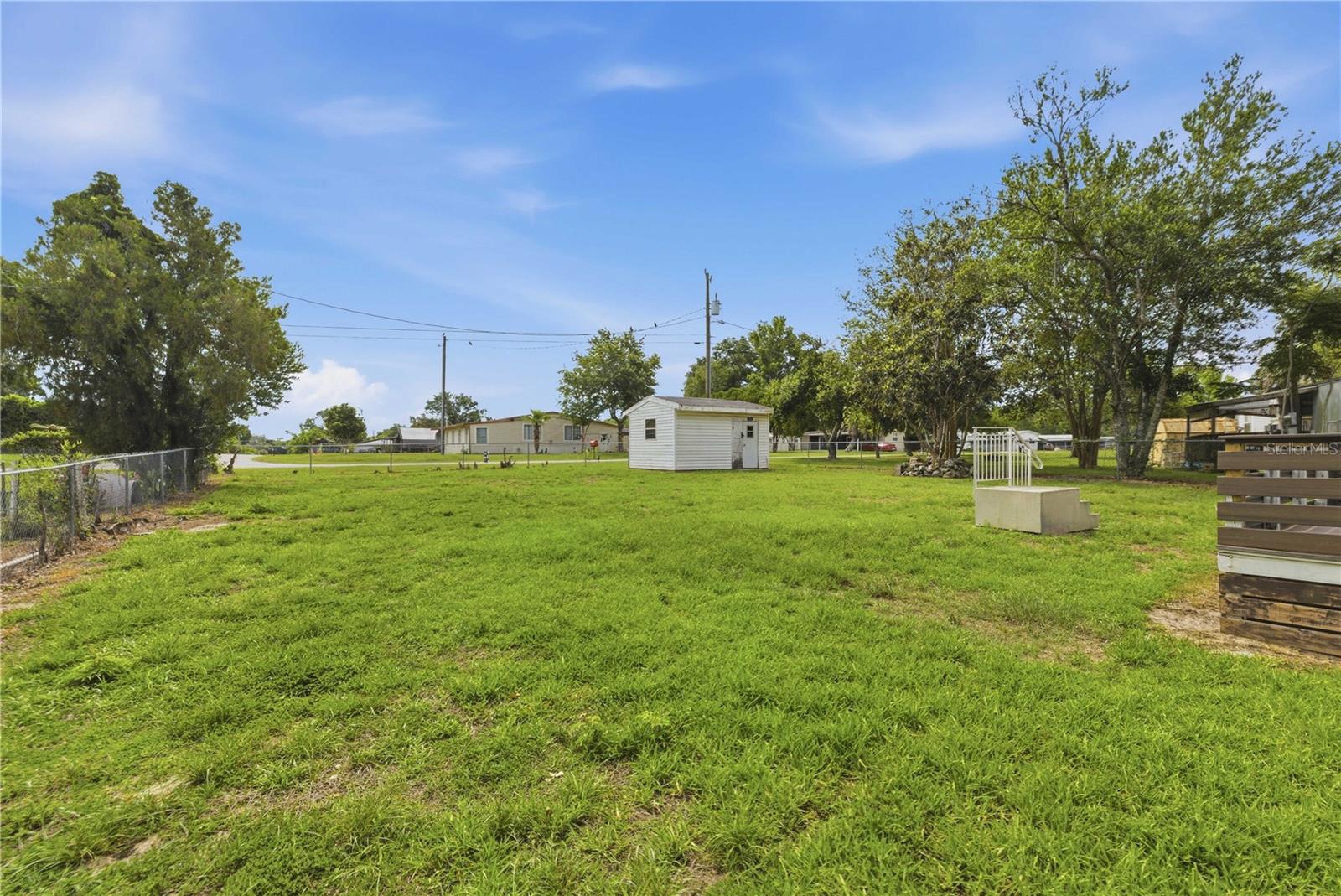 LITTLE LAKE WEIR FIRST ADD - Residential
