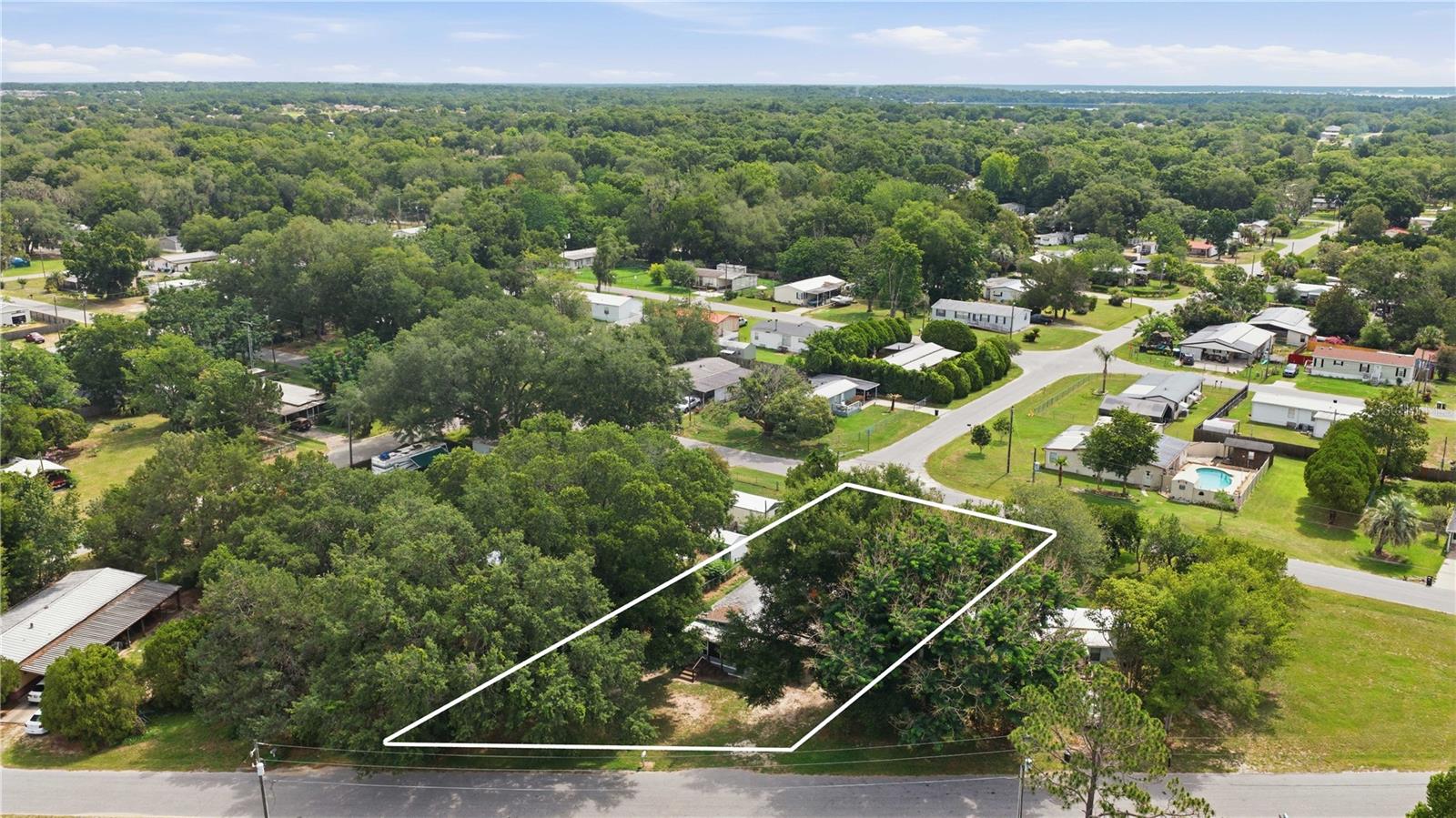 LITTLE LAKE WEIR FIRST ADD - Residential