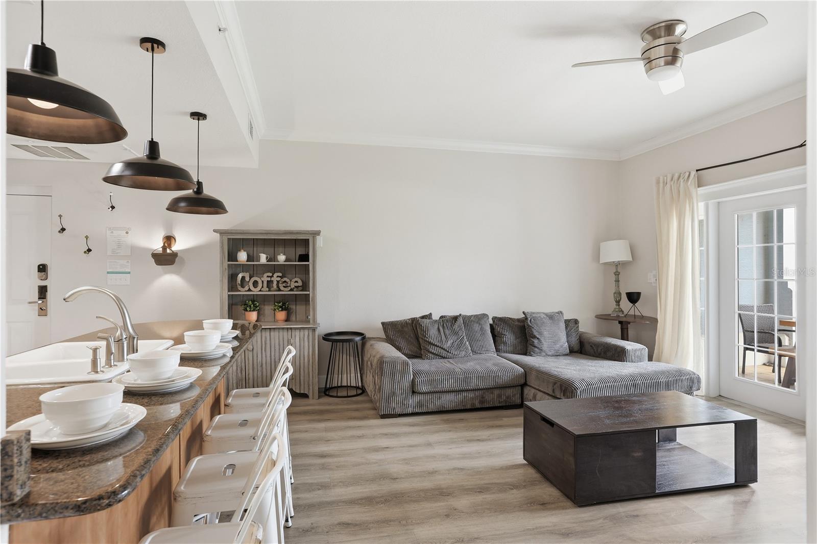 HERITAGE CROSSING CONDO PH 9 - Residential
