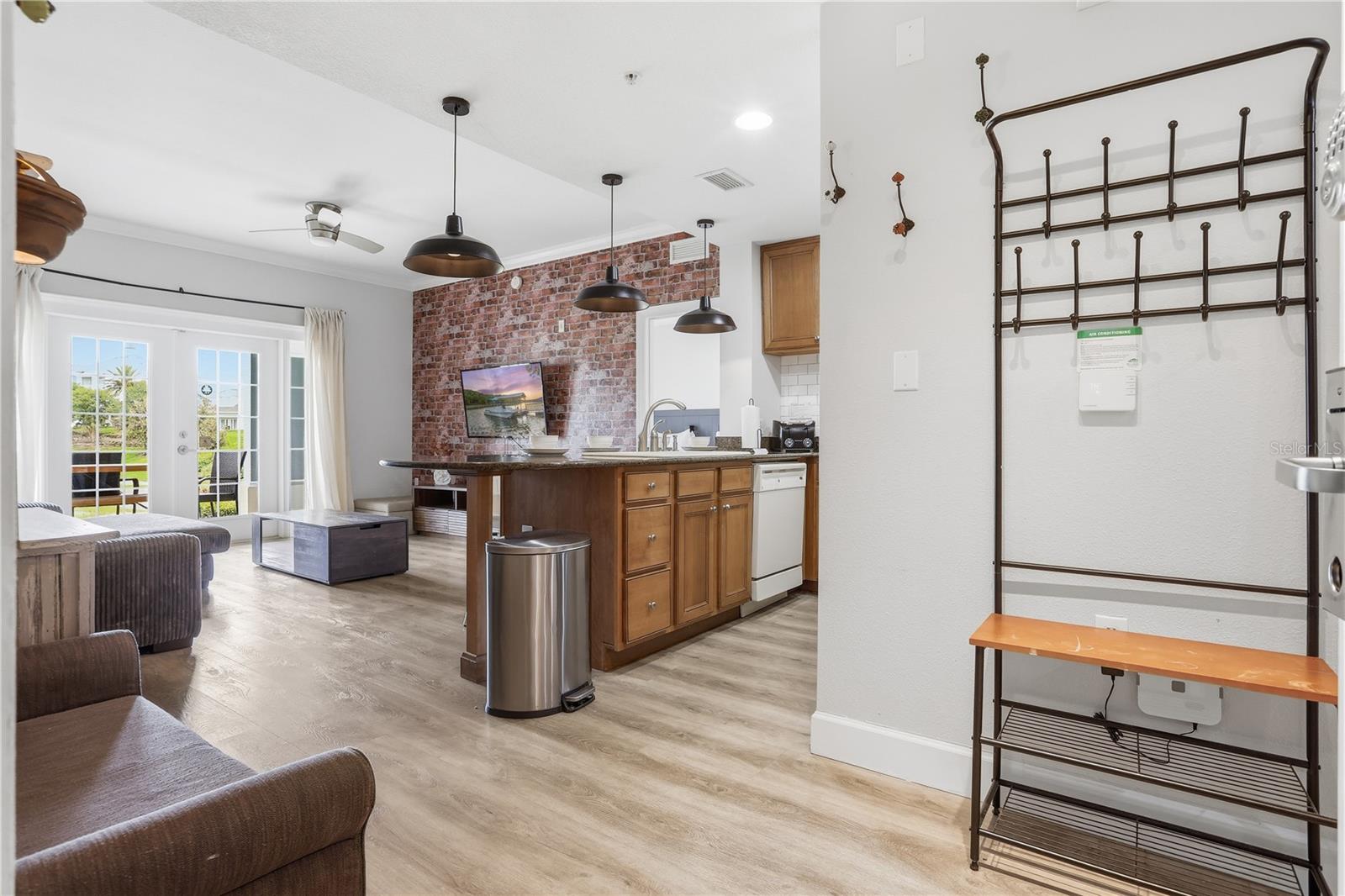 HERITAGE CROSSING CONDO PH 9 - Residential