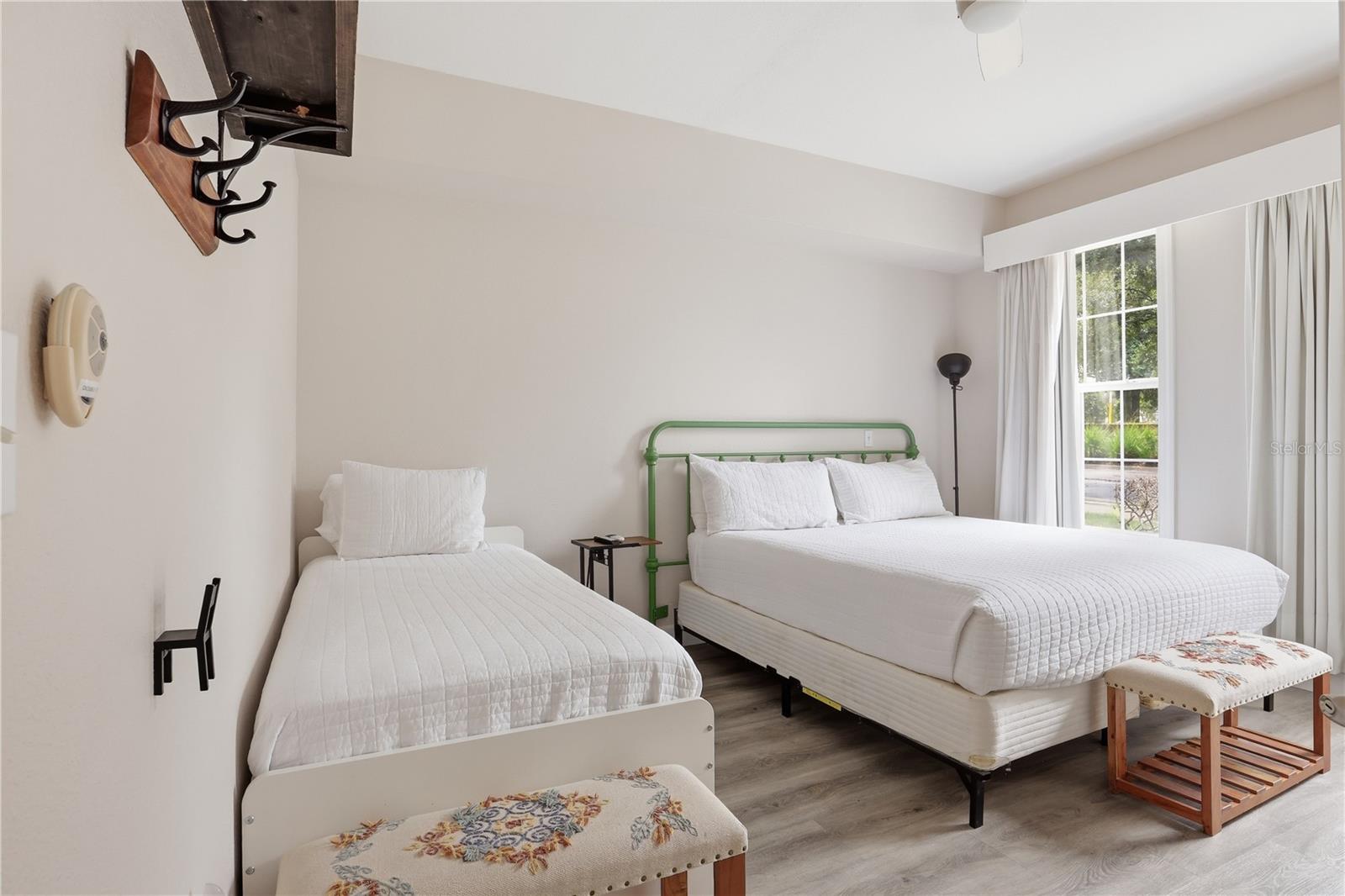 HERITAGE CROSSING CONDO PH 9 - Residential
