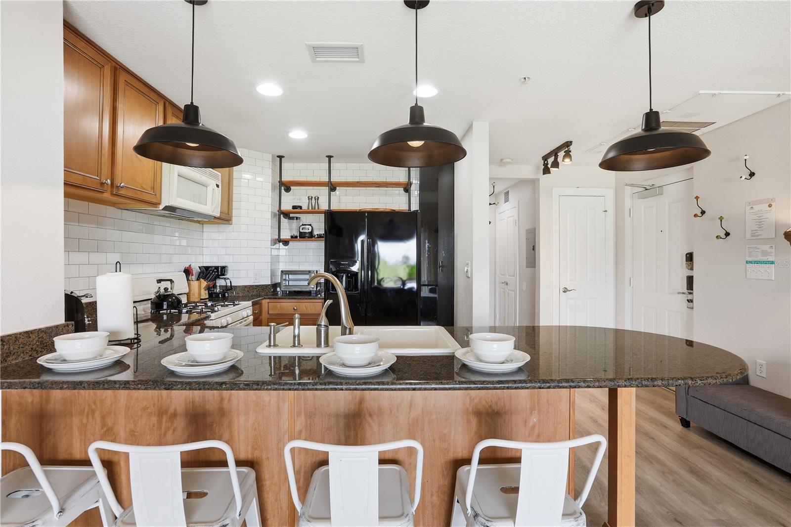 HERITAGE CROSSING CONDO PH 9 - Residential