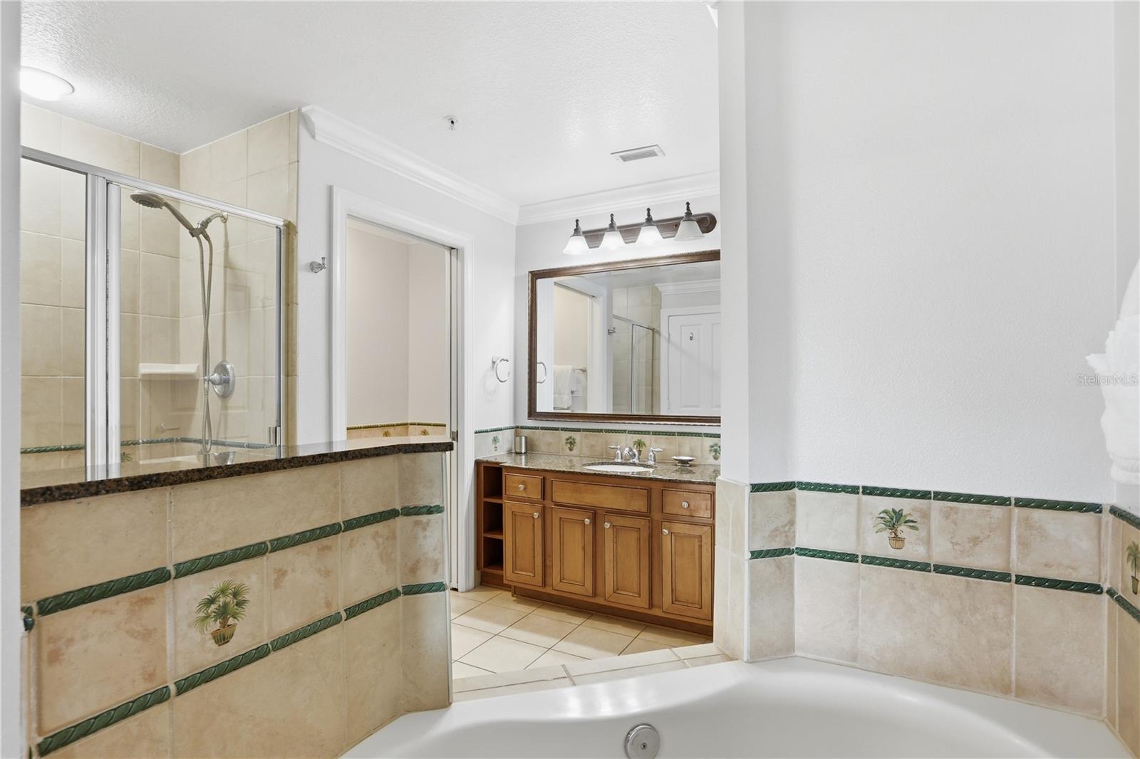 HERITAGE CROSSING CONDO PH 9 - Residential