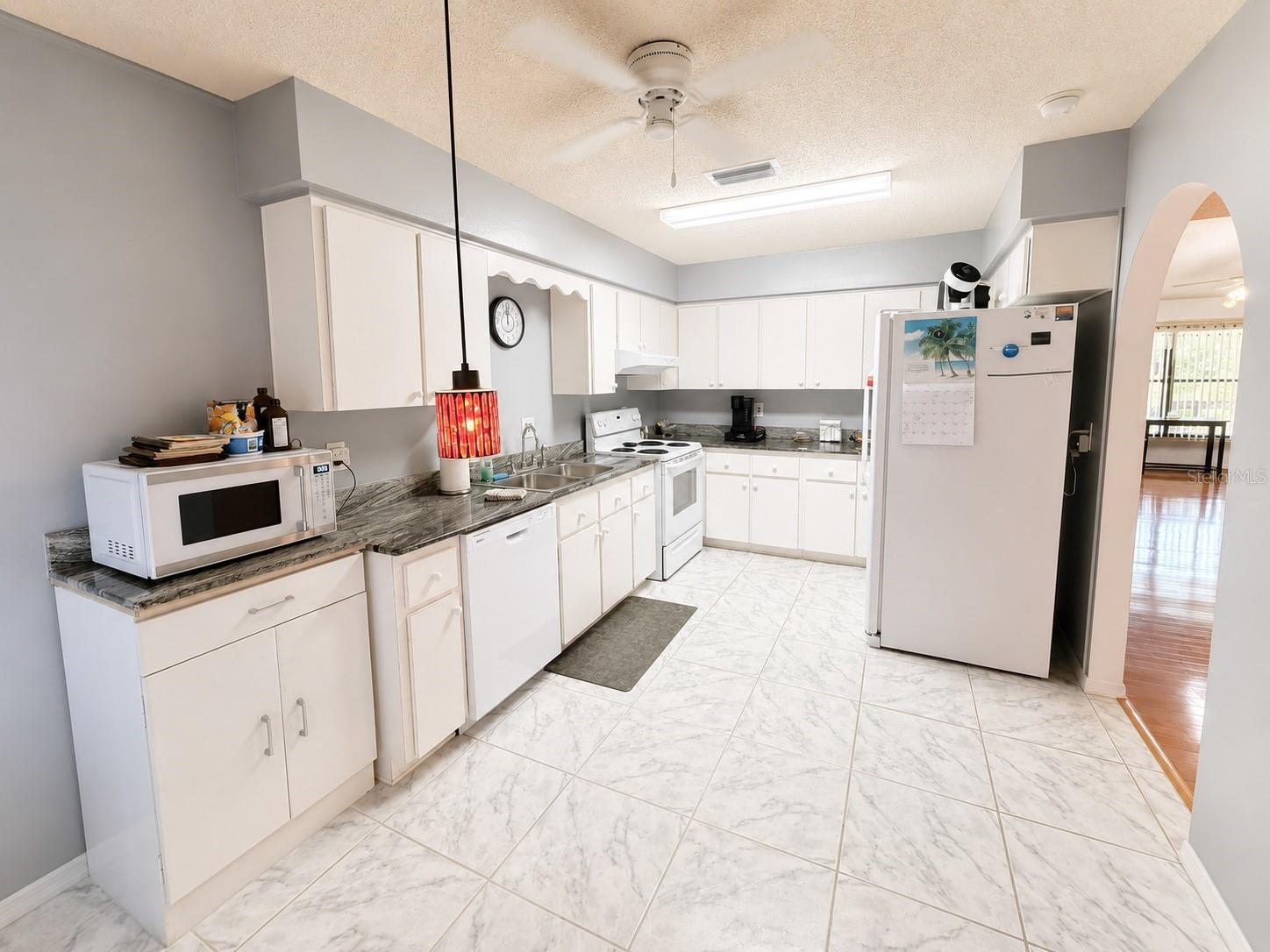 MARION OAKS UN 01 - Residential