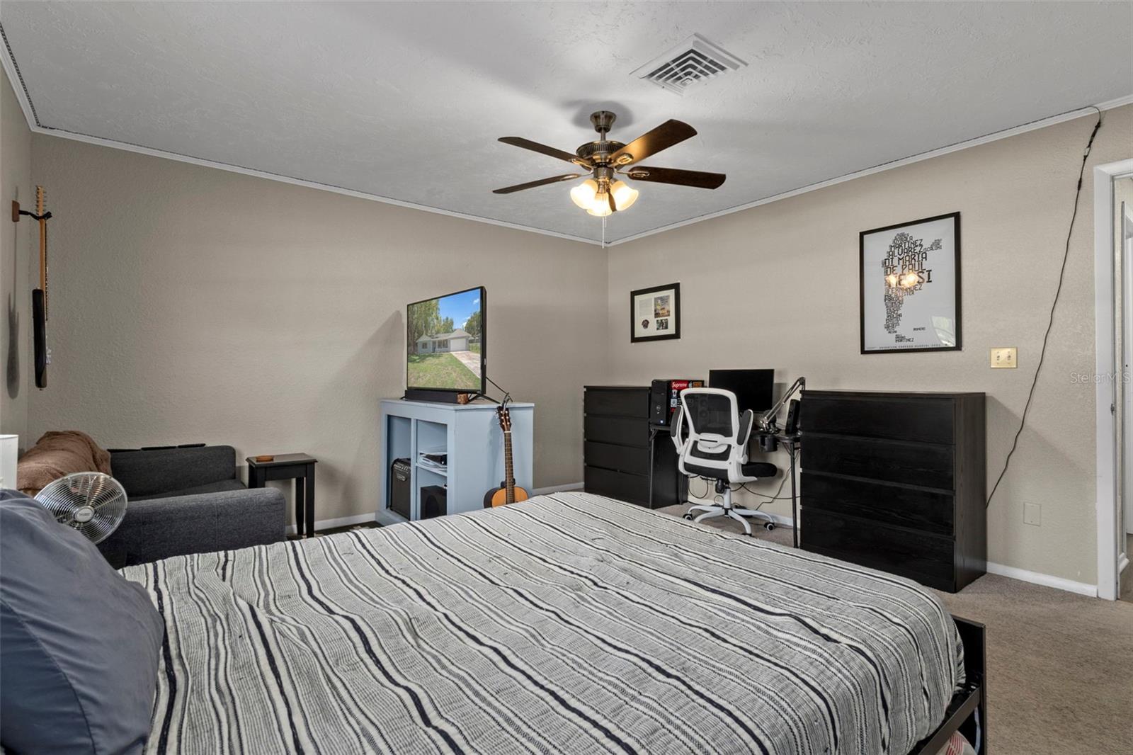 ACREAGE - Residential