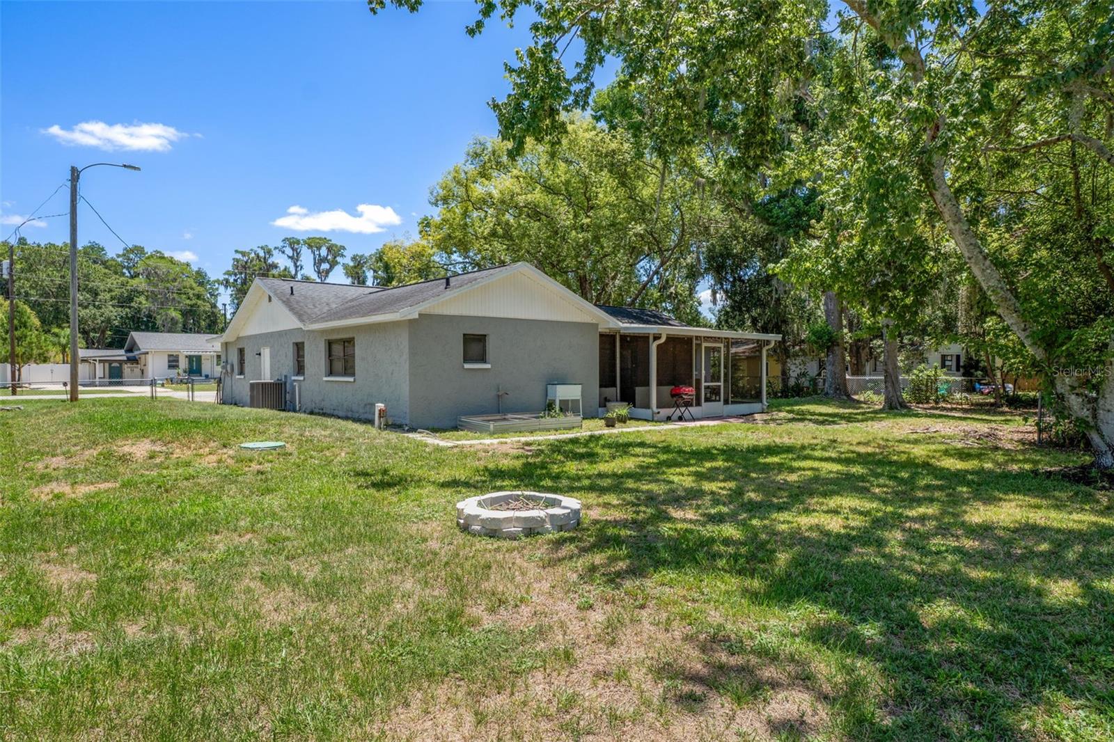 ACREAGE - Residential