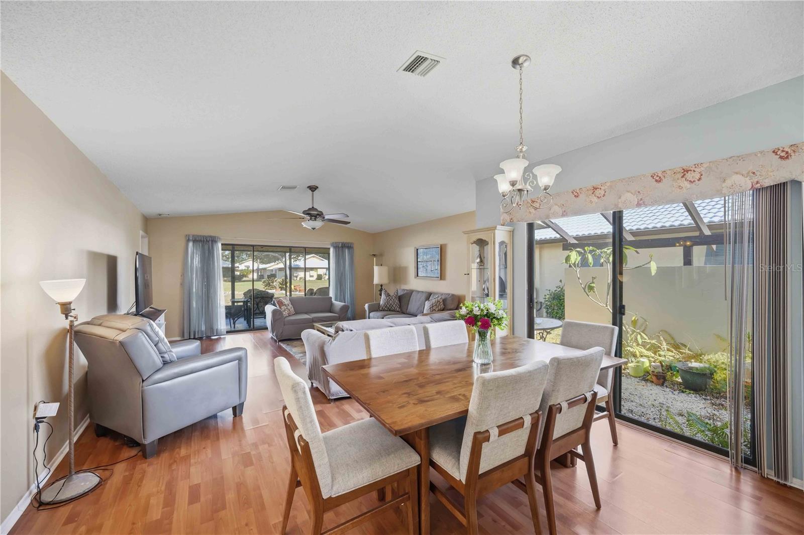HOURGLASS LAKES PH 1 - Residential