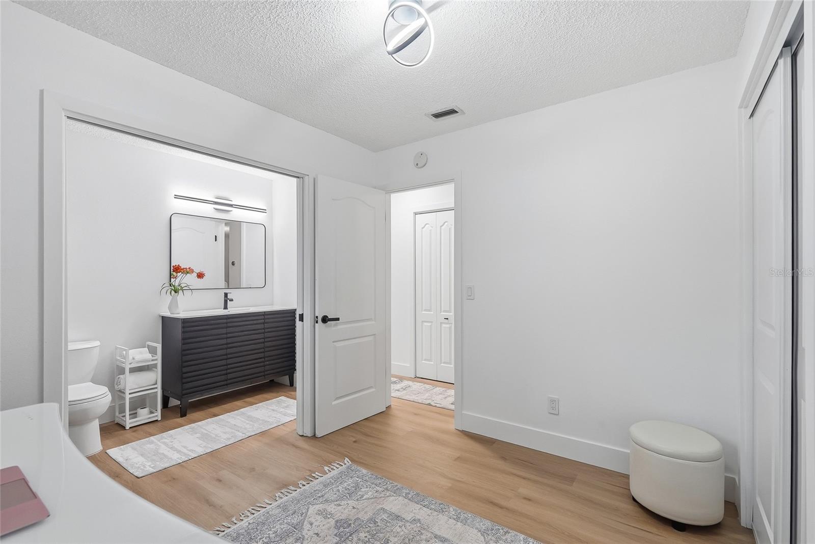 BROOKHILL - Residential