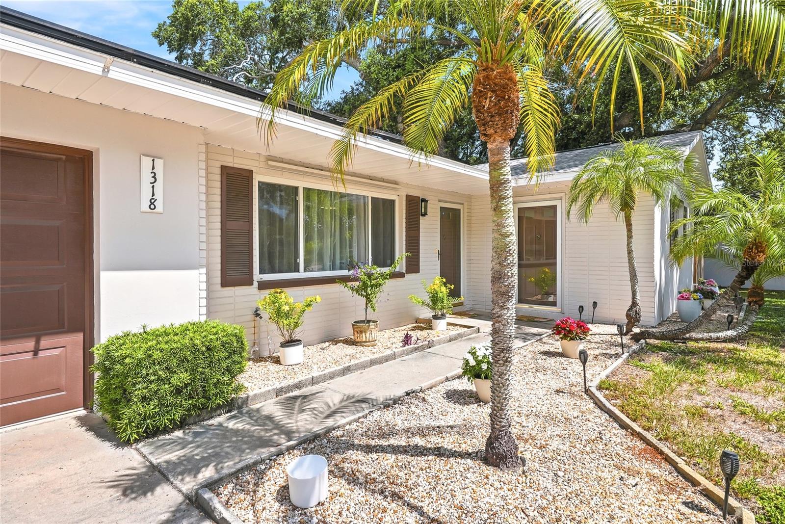 BROOKHILL - Residential